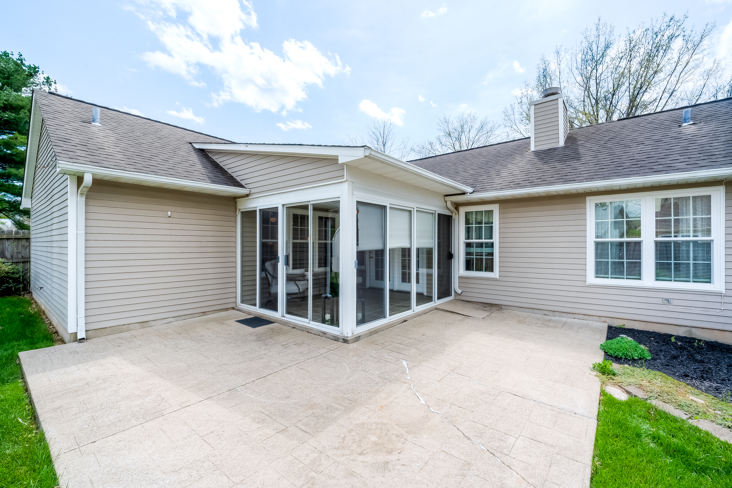  875 Wyndham Hills Drive - 物件實景