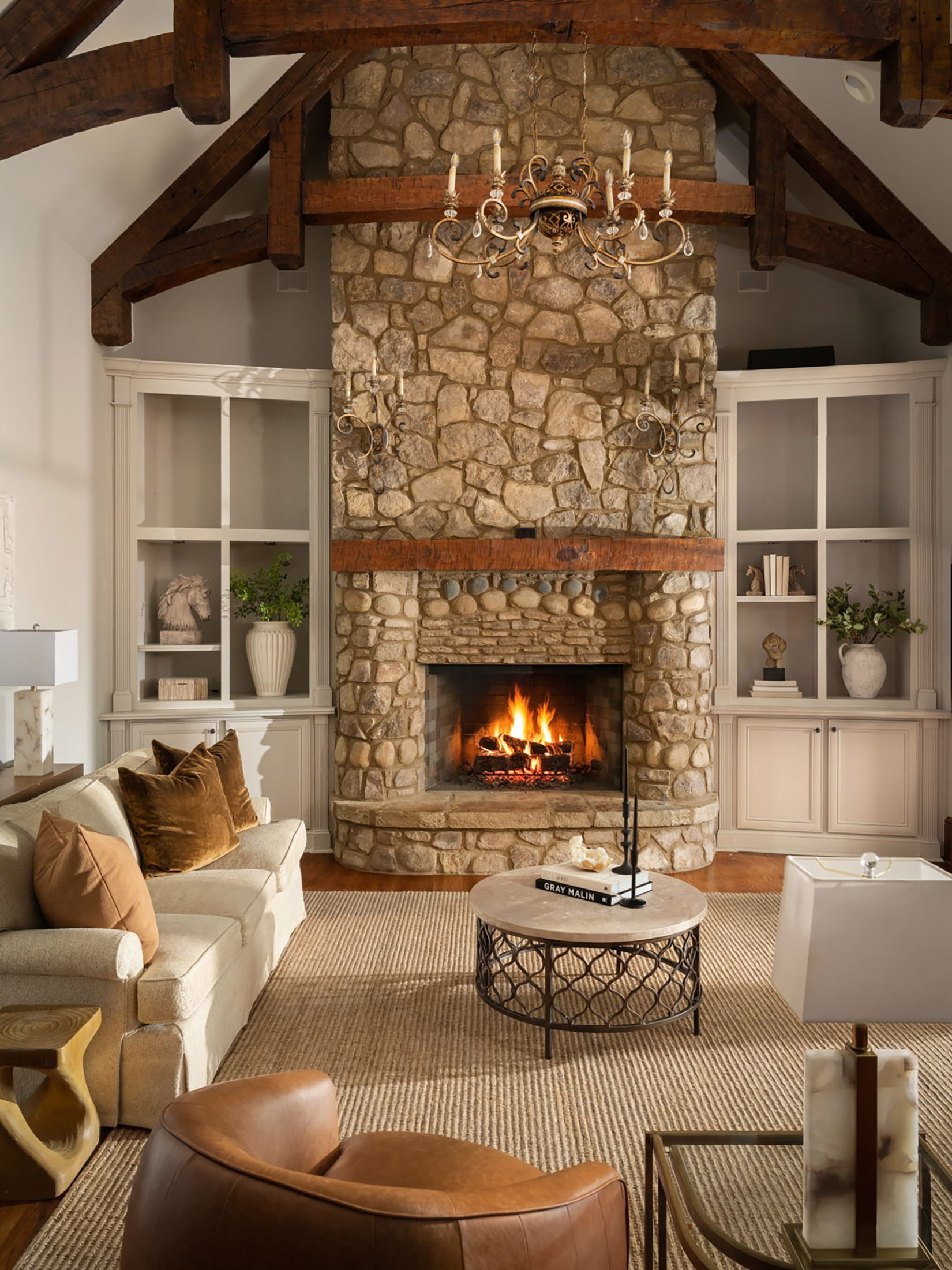  Extraordinary European Manor on Picturesque Cul-de-sac with Lake and Golf Views - 物件實景
