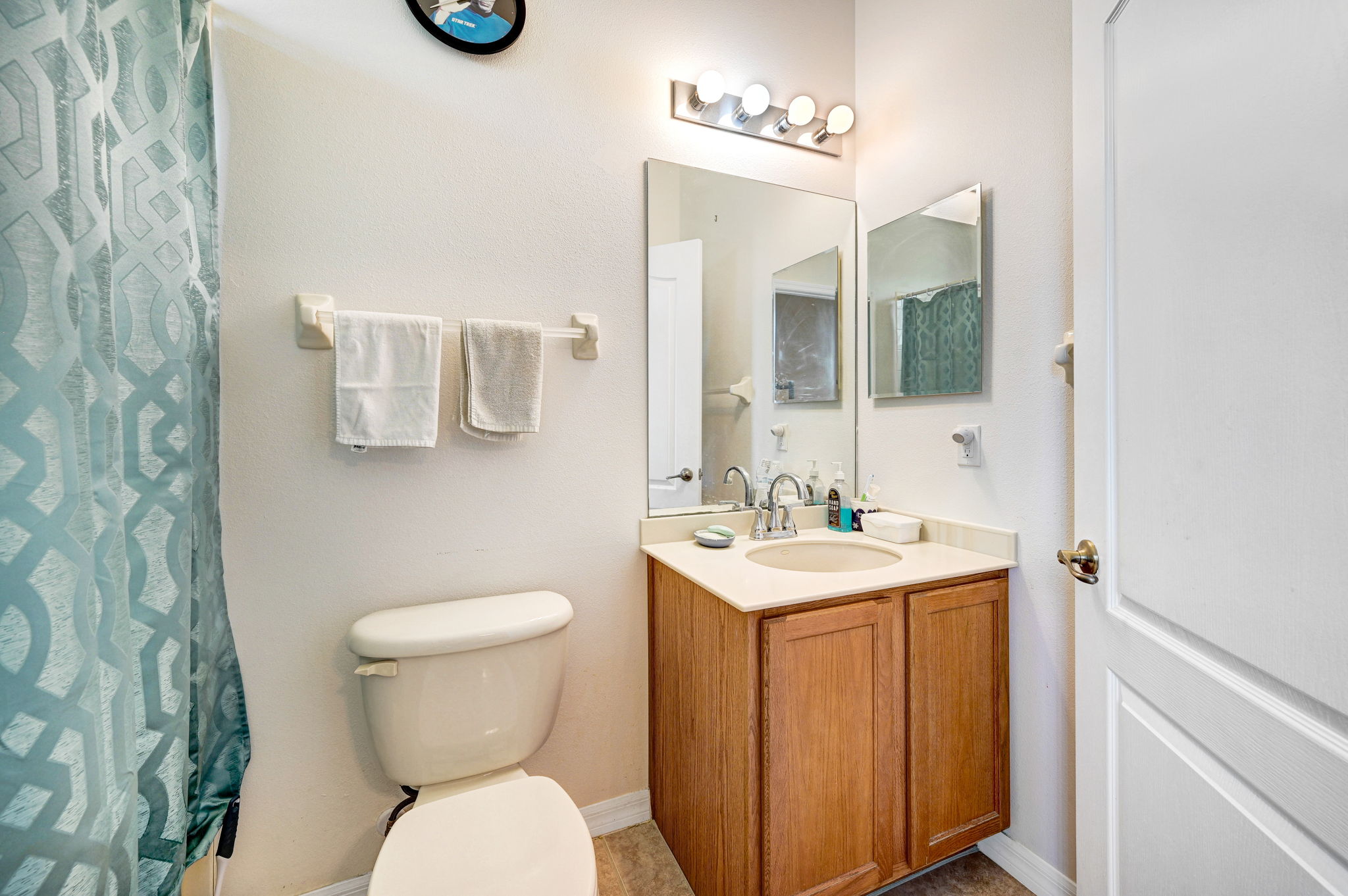 Palm Bay, Florida, 32908, United States, 4 Bedrooms Bedrooms, ,4 BathroomsBathrooms,Residential,For Sale,1978216