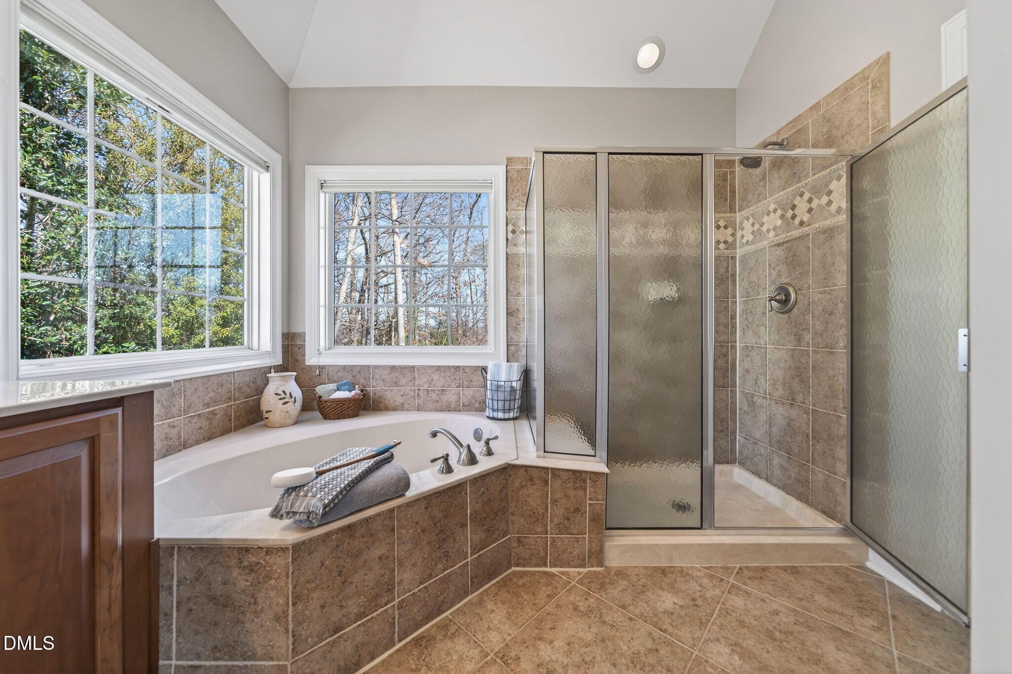 Raleigh, North Carolina, 27614, United States, 5 Bedrooms Bedrooms, ,4 BathroomsBathrooms,Residential,For Sale,2048303