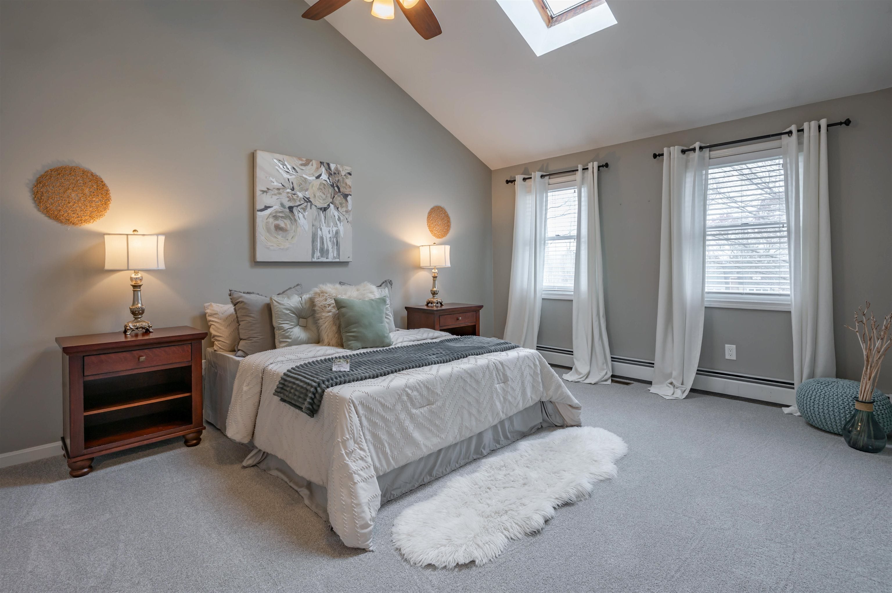 Hooksett, New Hampshire, 03106, United States, 3 Bedrooms Bedrooms, ,1 BathroomBathrooms,Residential,For Sale,2002155