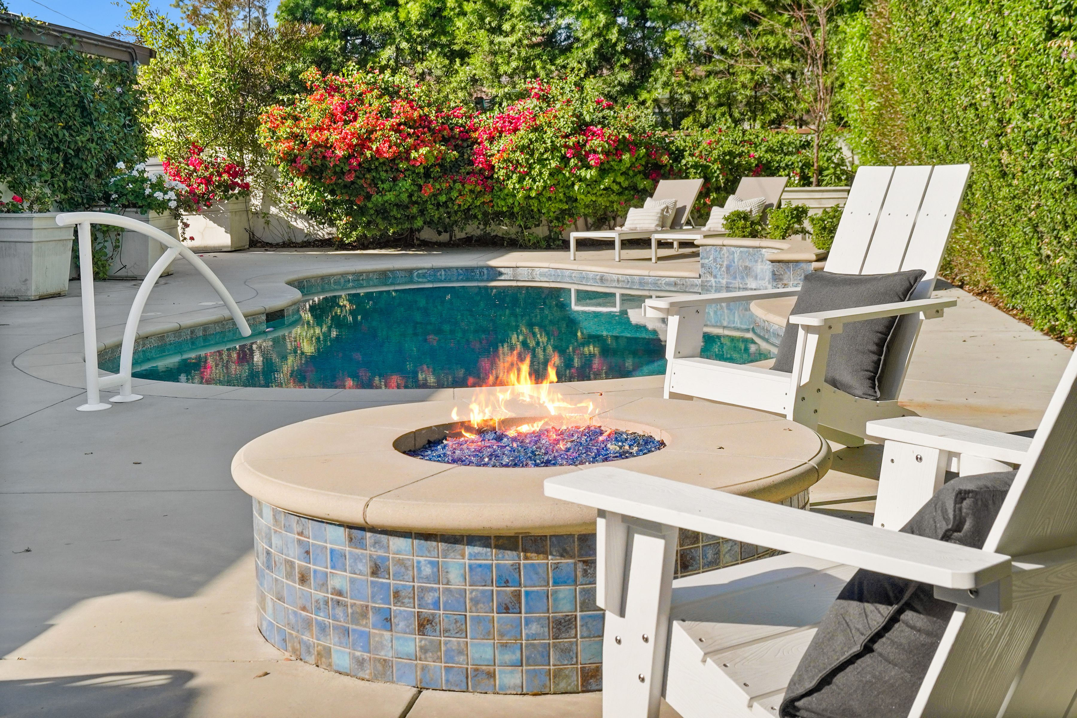  11593 Kling Street - 物件實景