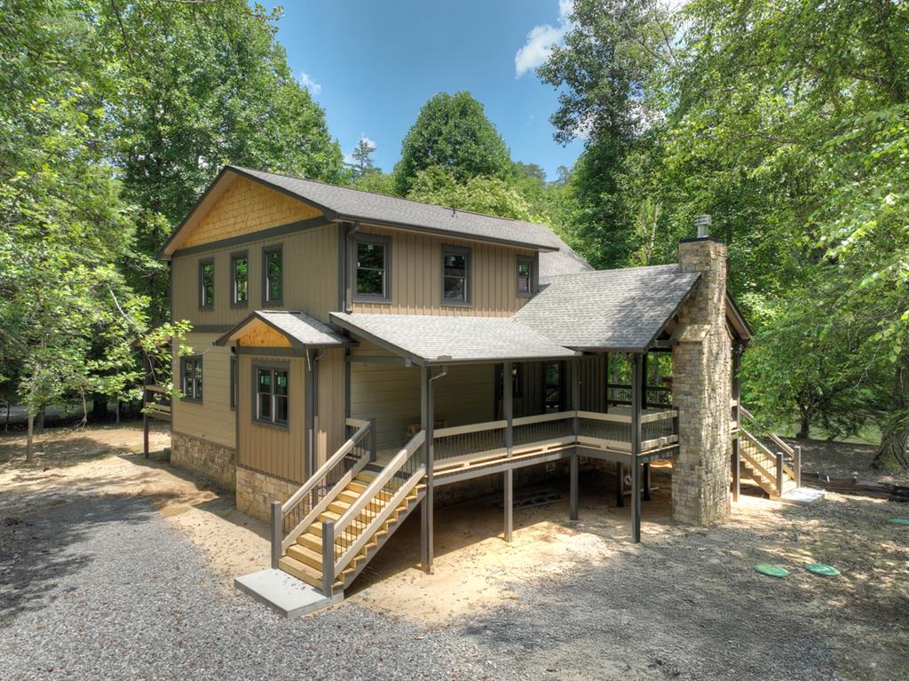 Mineral Bluff, Georgia, 30559, United States, 4 Bedrooms Bedrooms, ,5 BathroomsBathrooms,Residential,For Sale,1858917