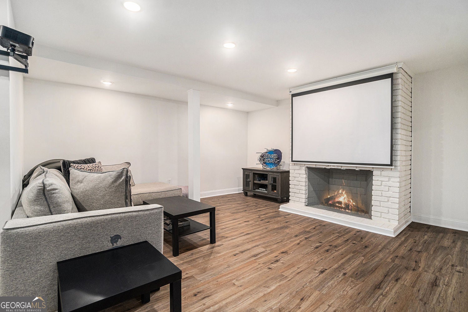 Decatur, Georgia, 30032, United States, 4 Bedrooms Bedrooms, ,4 BathroomsBathrooms,Residential,For Sale,1985824