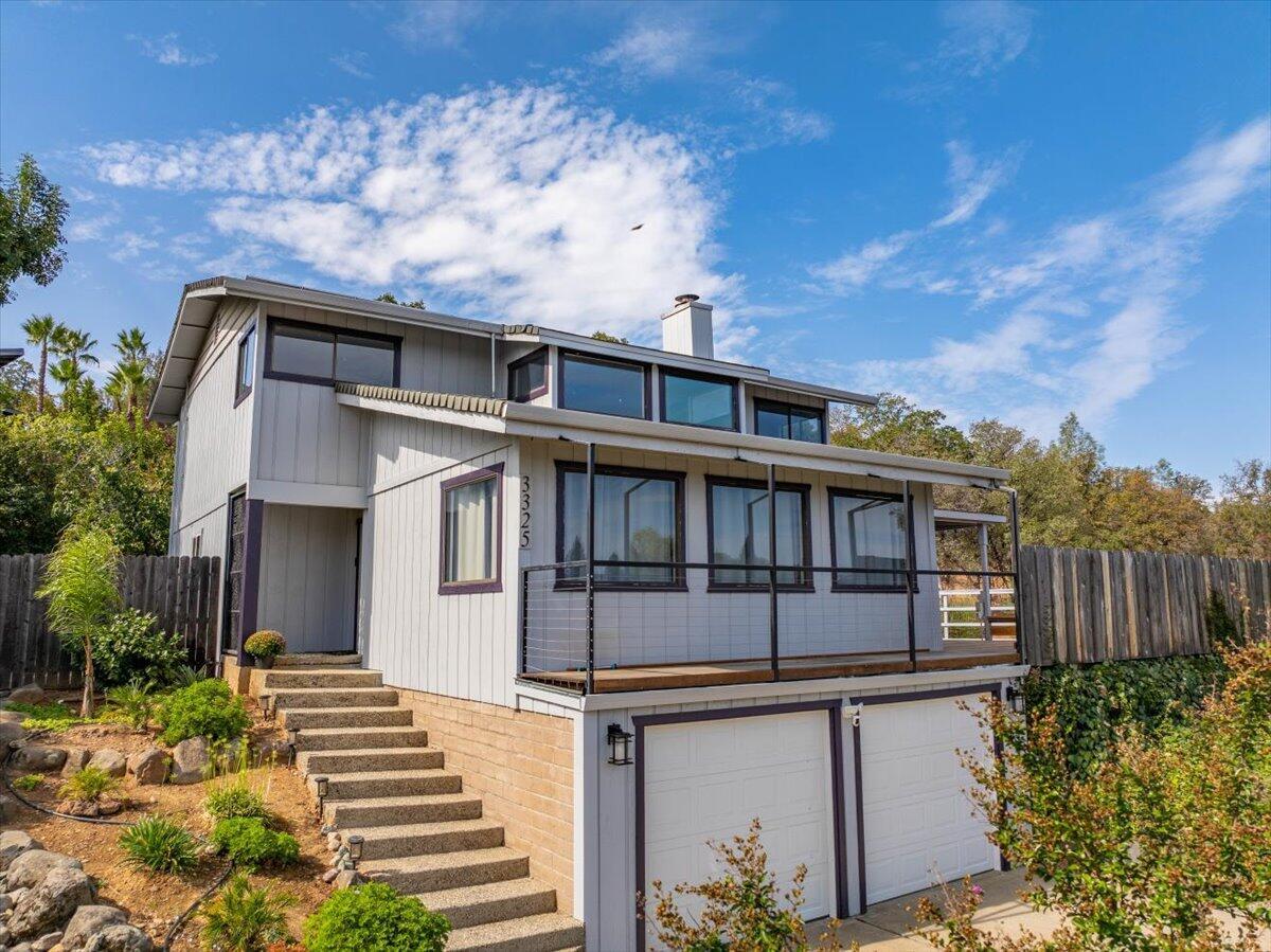 Redding, California, 96001, United States, 4 Bedrooms Bedrooms, ,3 BathroomsBathrooms,Residential,For Sale,1948468