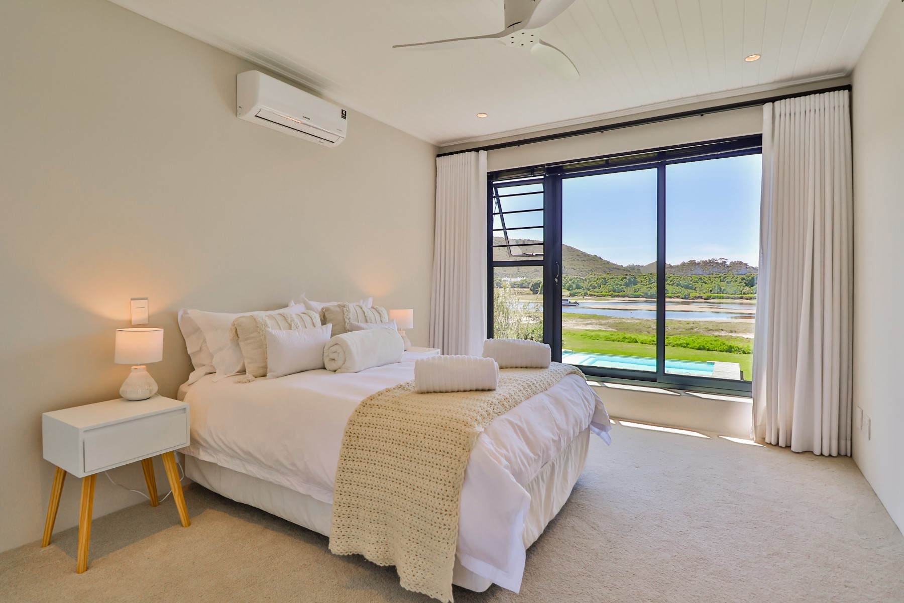  Modern home - Twin Rivers Estate - 物件實景