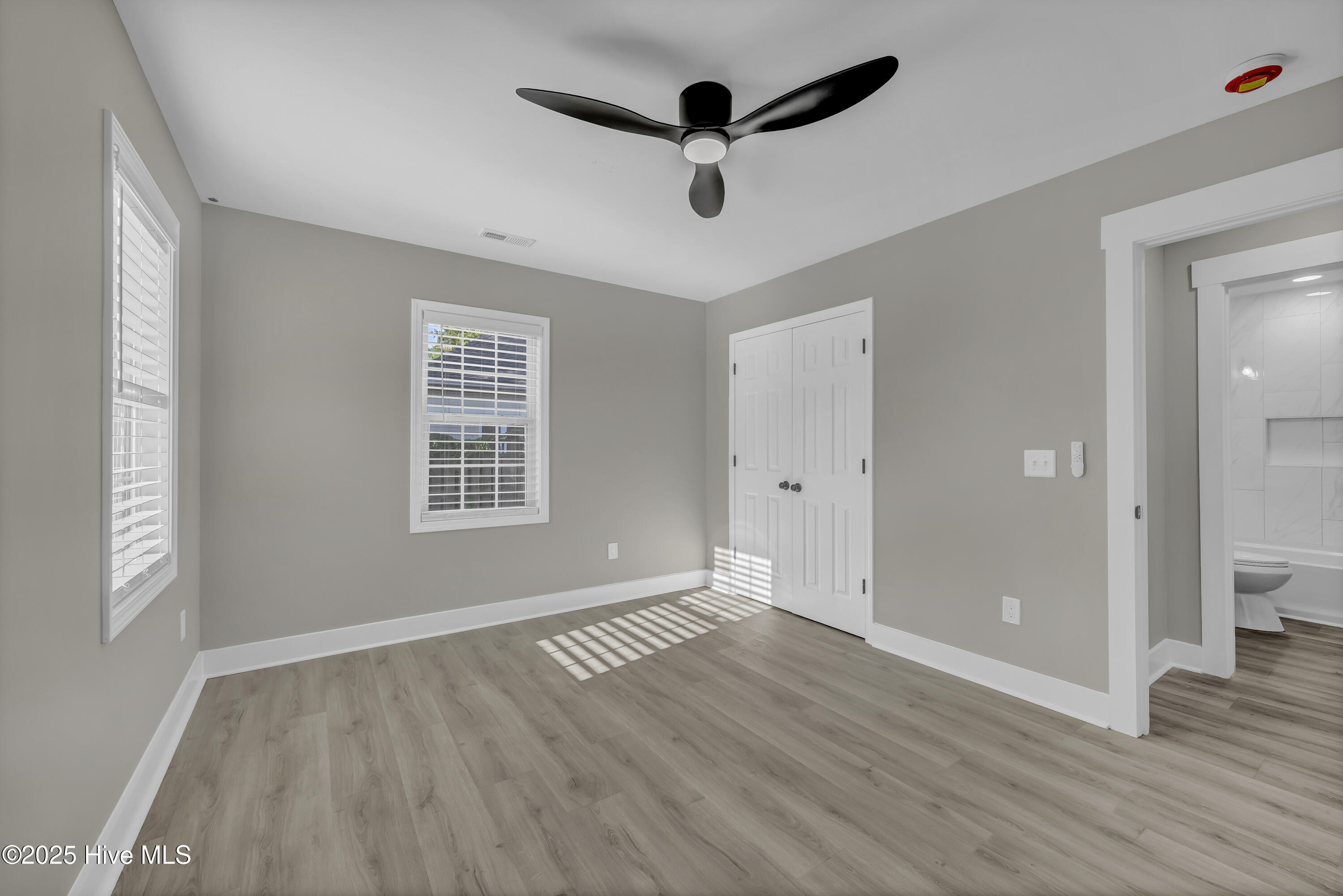 Carolina Beach, North Carolina, 28428, United States, 4 Bedrooms Bedrooms, ,4 BathroomsBathrooms,Residential,For Sale,1906698