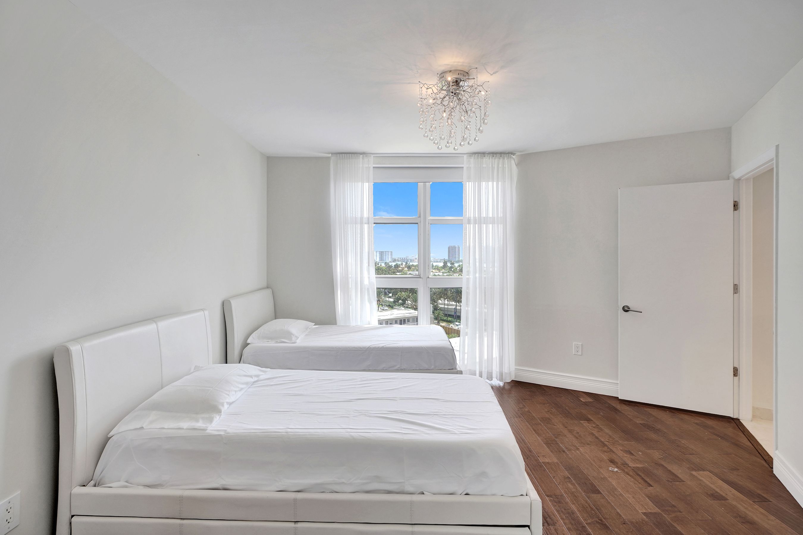  19111 Collins Ave, Sunny Isles Beach, FL, 33160 - 物件實景