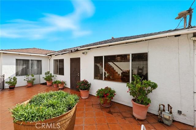 County - Los Angeles, California, 90063, United States, 4 Bedrooms Bedrooms, ,2 BathroomsBathrooms,Residential,For Sale,1984110