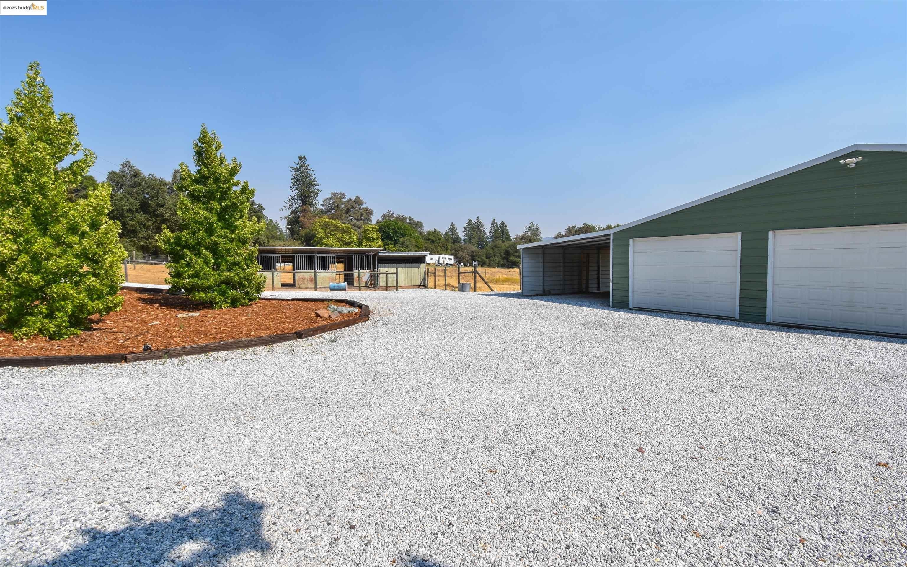 Columbia, California, 95310, United States, 3 Bedrooms Bedrooms, ,2 BathroomsBathrooms,Residential,For Sale,1941658