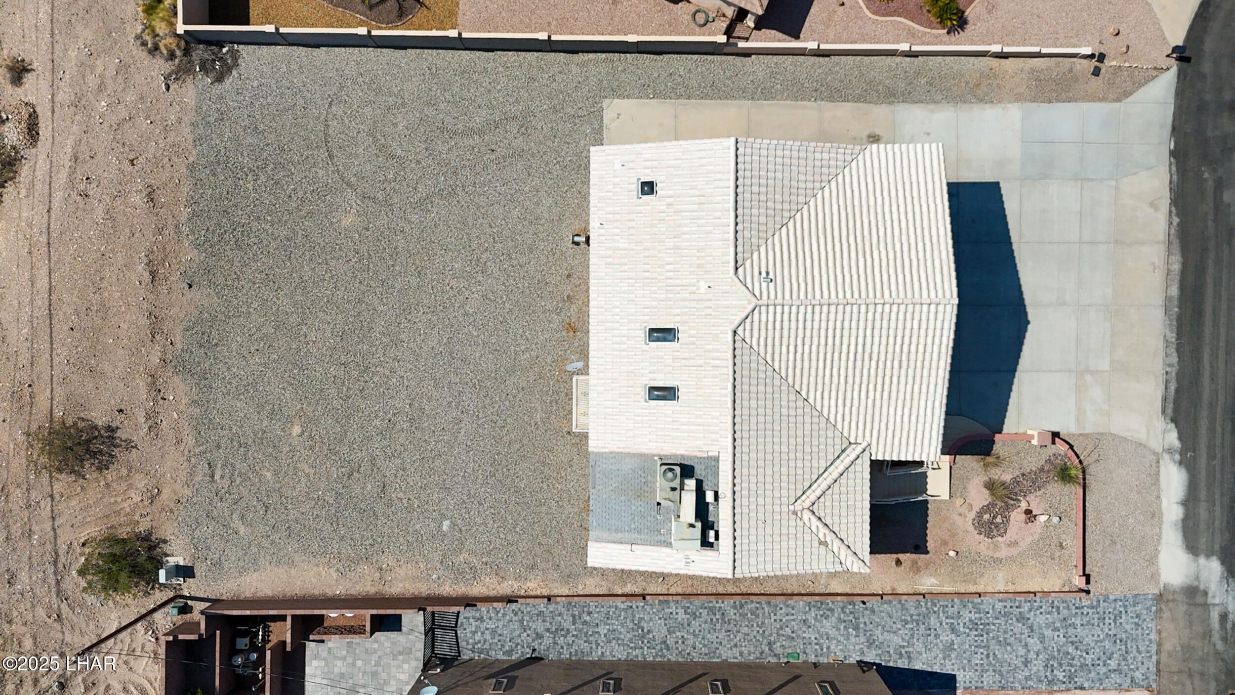 Lake Havasu City, Arizona, 86404, United States, 3 Bedrooms Bedrooms, ,1 BathroomBathrooms,Residential,For Sale,1883374