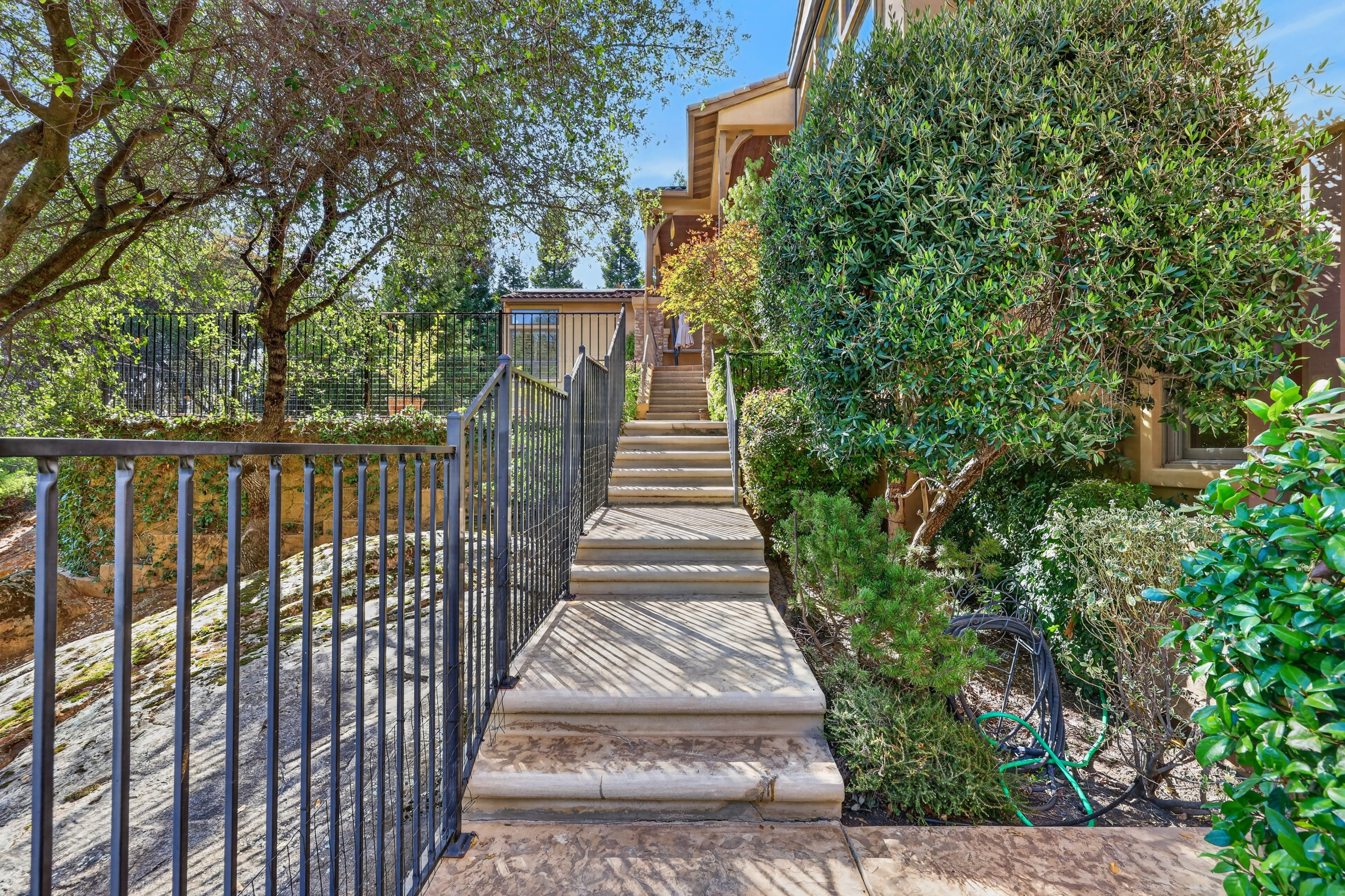  16279 Winchester Club Drive, Meadow Vista, CA 95722 - 物件實景