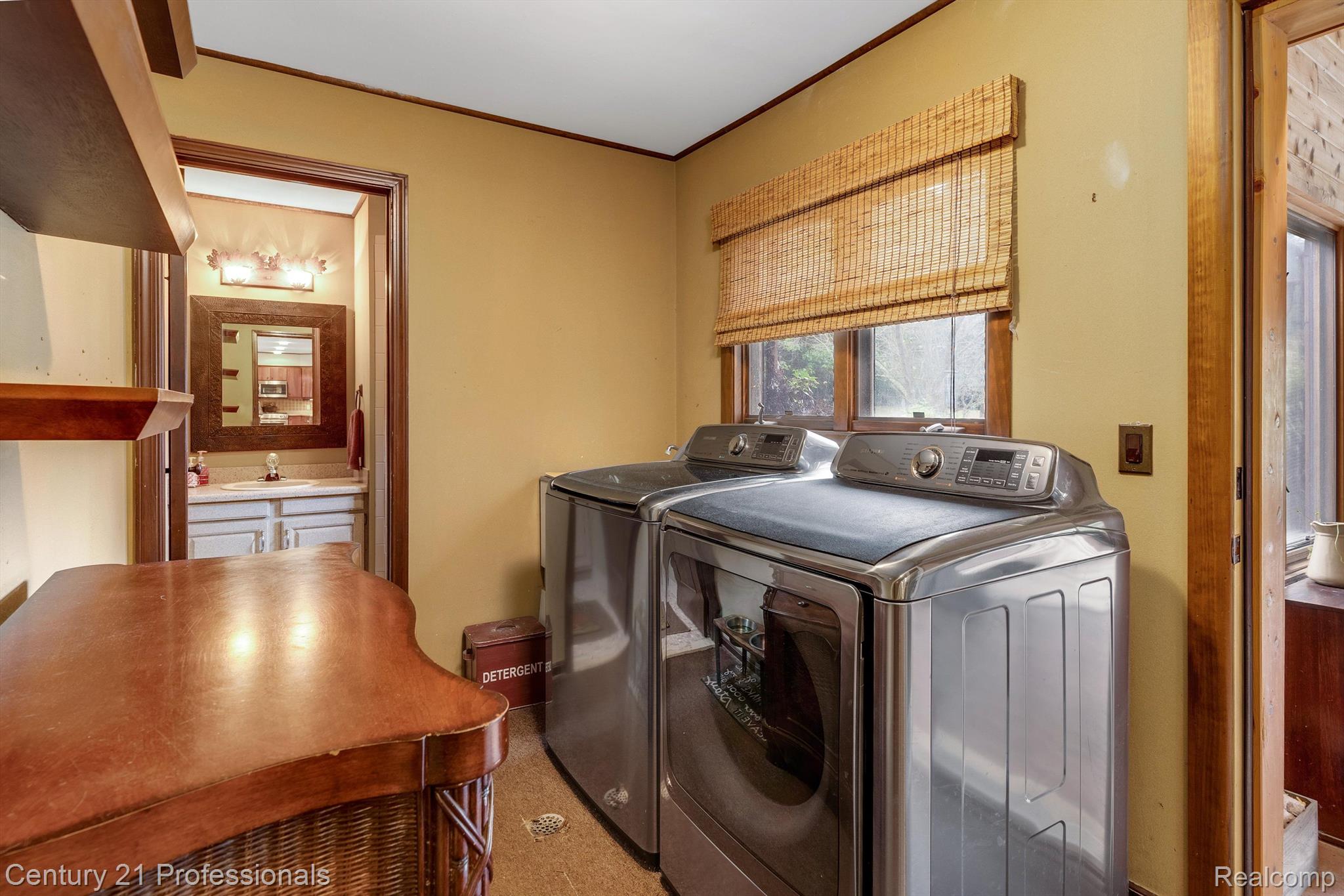 Holly, Michigan, 48442, United States, 4 Bedrooms Bedrooms, ,4 BathroomsBathrooms,Residential,For Sale,1943640