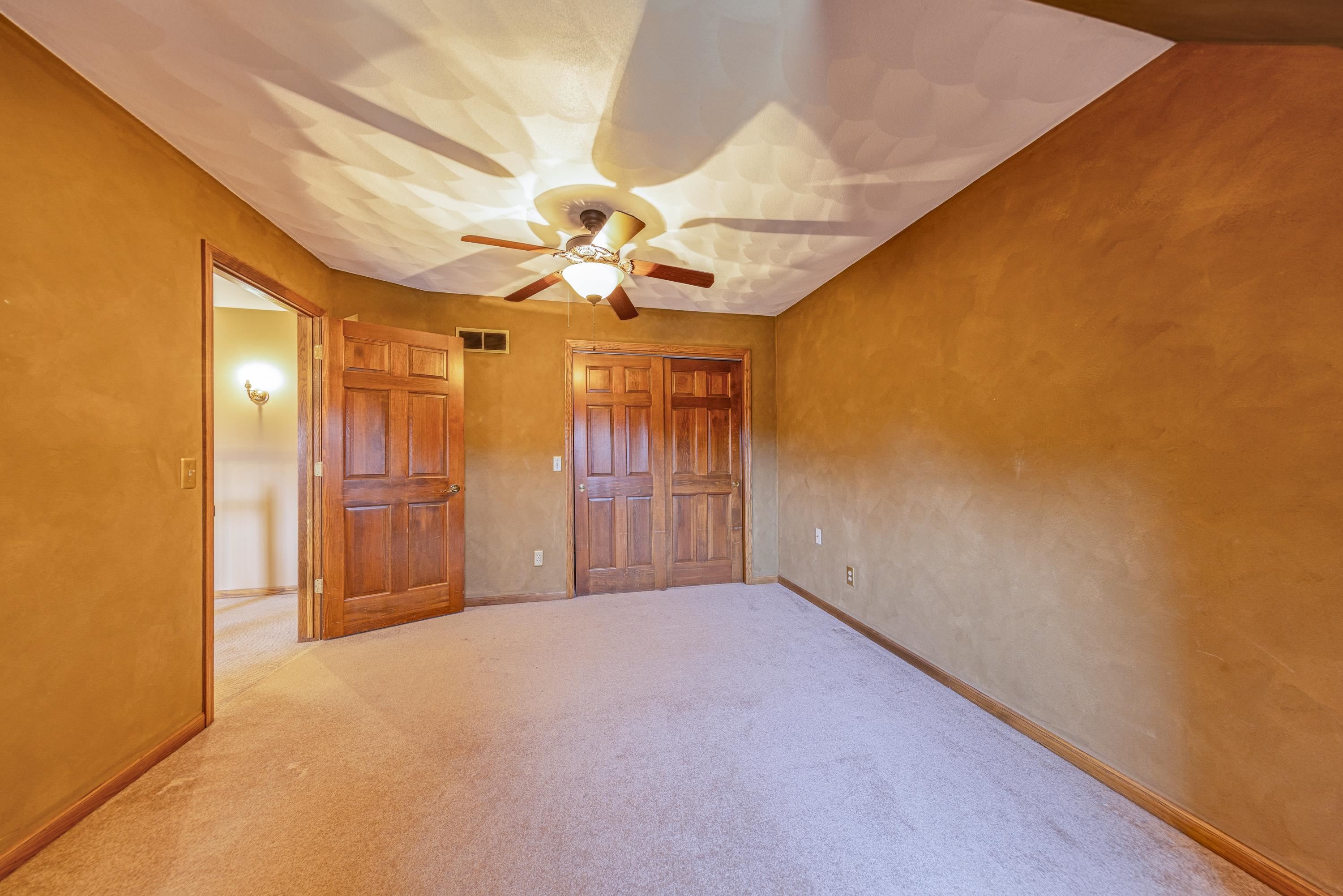 Janesville, Wisconsin, 53545, United States, 3 Bedrooms Bedrooms, ,3 BathroomsBathrooms,Residential,For Sale,1998012