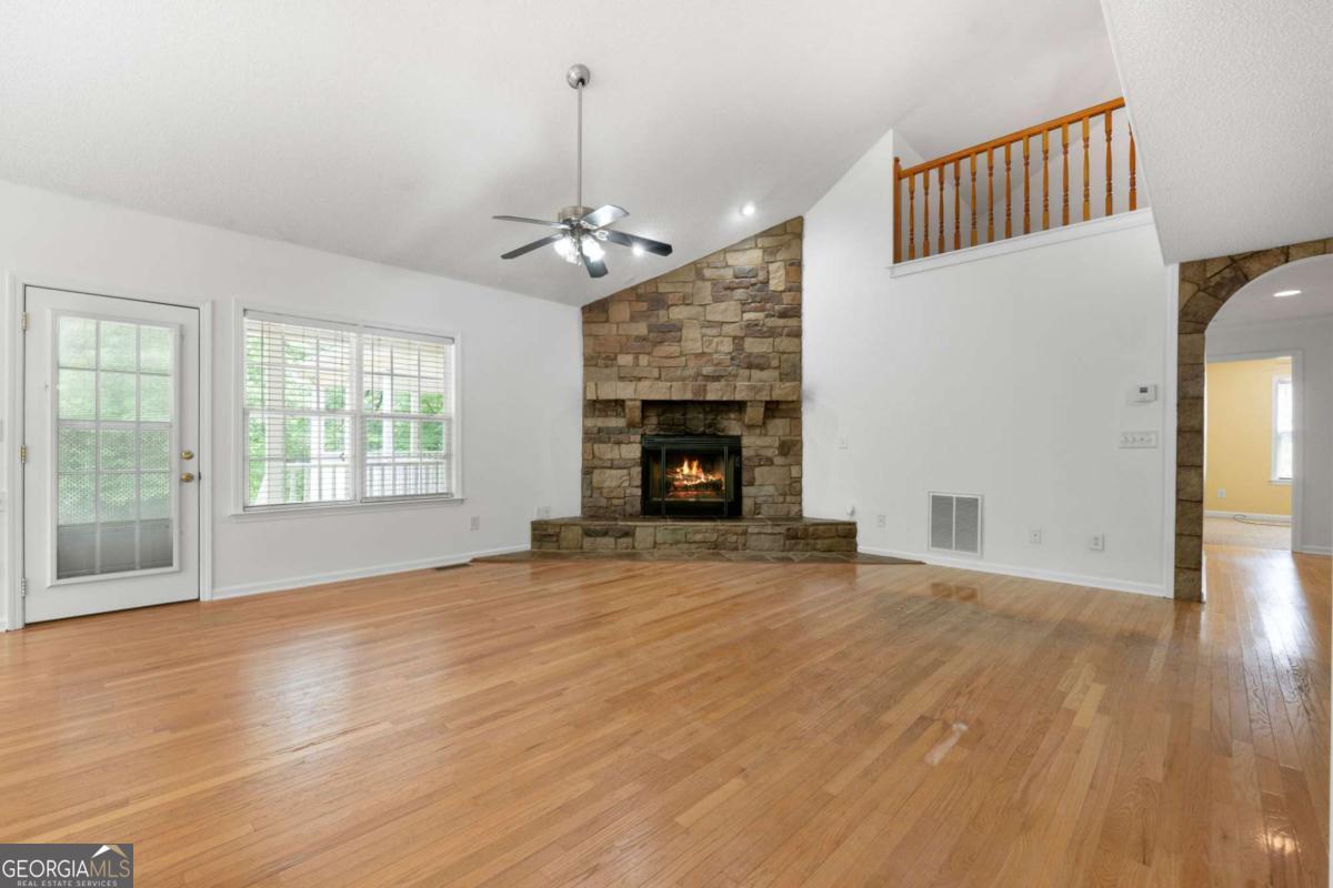 Jackson, Georgia, 30233, United States, 4 Bedrooms Bedrooms, ,3 BathroomsBathrooms,Residential,For Sale,1904373