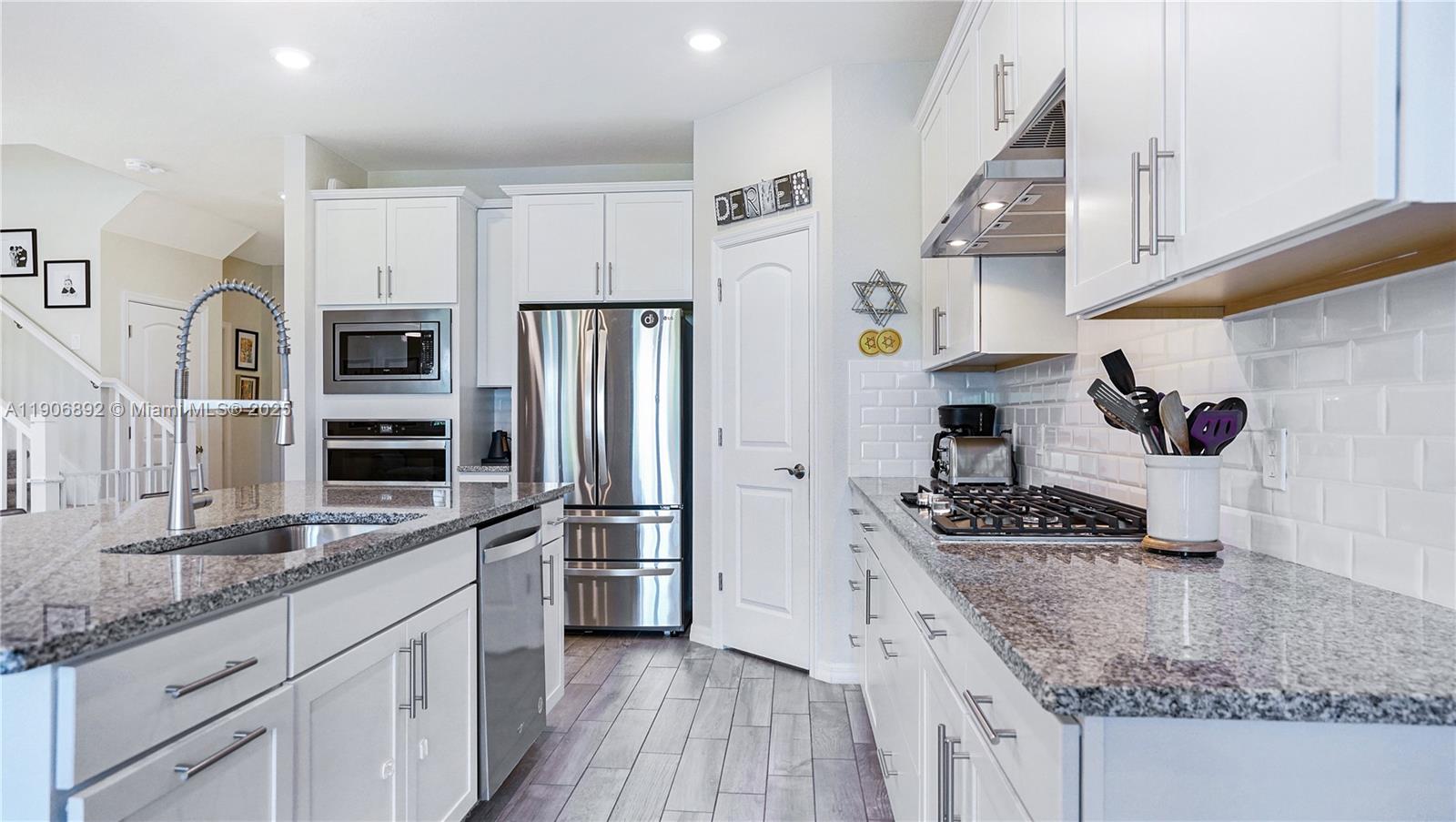 Lake Worth, Florida, 33467, United States, 4 Bedrooms Bedrooms, ,3 BathroomsBathrooms,Residential,For Sale,1990306