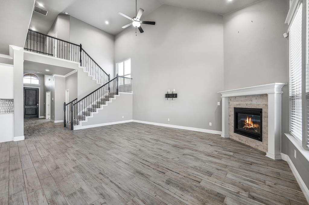 Midland, Texas, 79705, United States, 5 Bedrooms Bedrooms, ,5 BathroomsBathrooms,Residential,For Sale,1998422