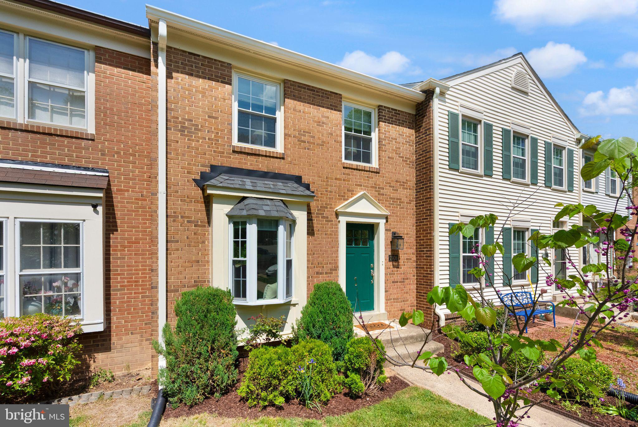 Springfield, Virginia, 22153, United States, 3 Bedrooms Bedrooms, ,3 BathroomsBathrooms,Residential,For Sale,1944963