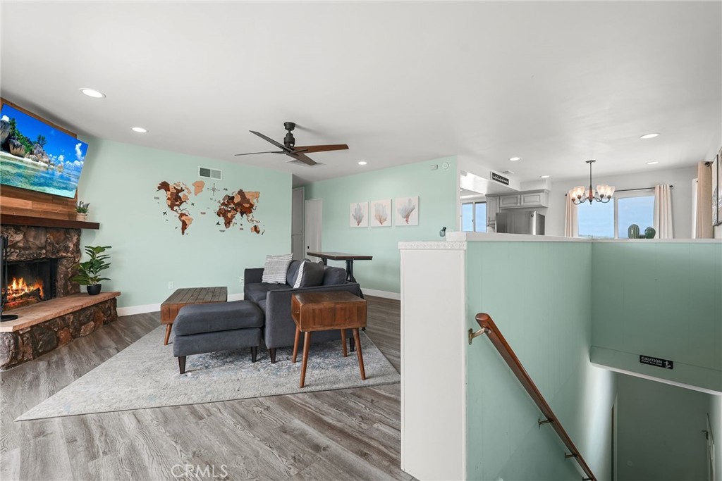 Oxnard, California, 93035, United States, 5 Bedrooms Bedrooms, ,1 BathroomBathrooms,Residential,For Sale,1847302