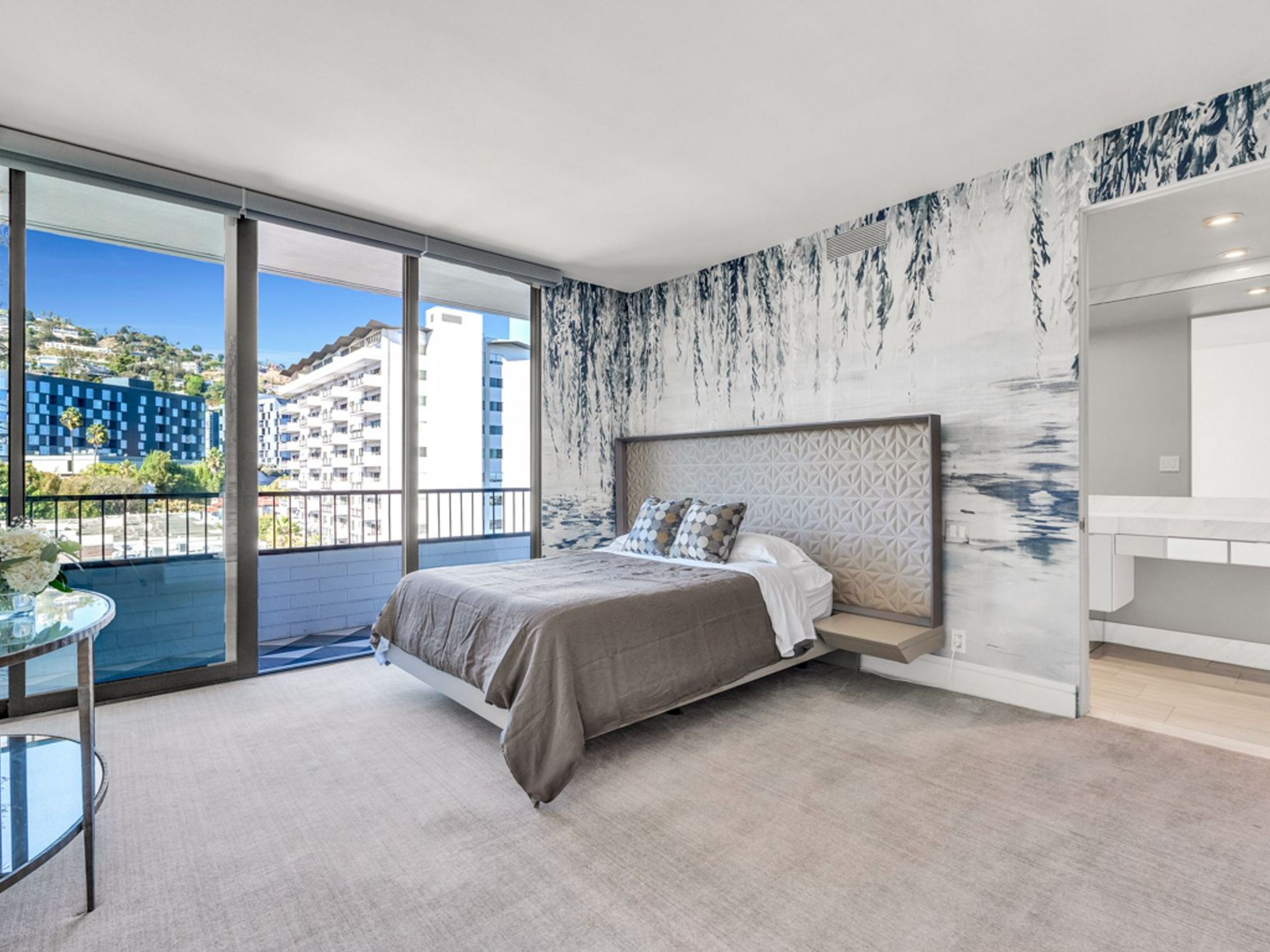  1100 Alta Loma Vista Road , West Hollywood, CA 90069 - 物件實景