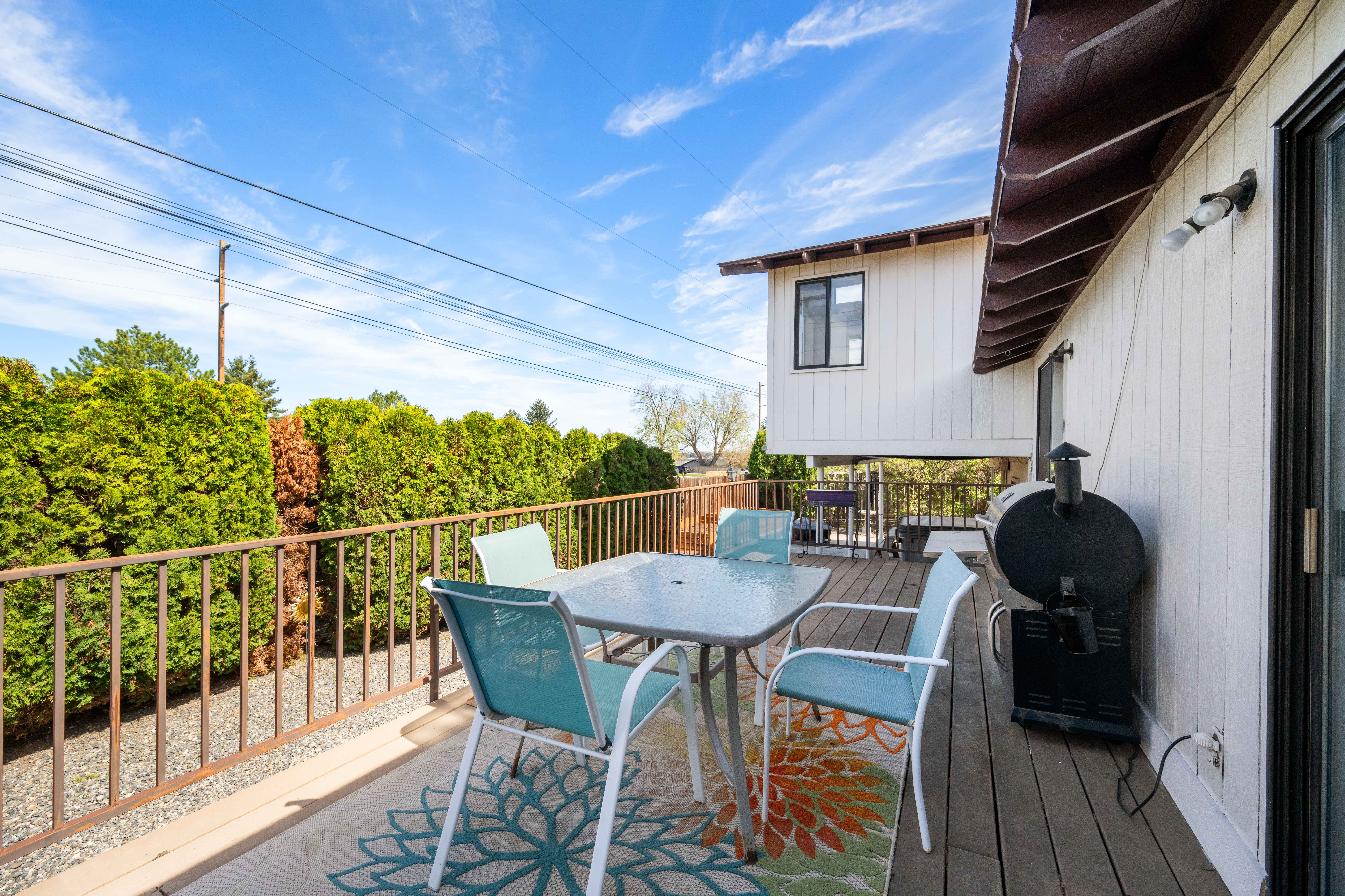  Stunning Views & Solar Panel Efficiency - 物件實景