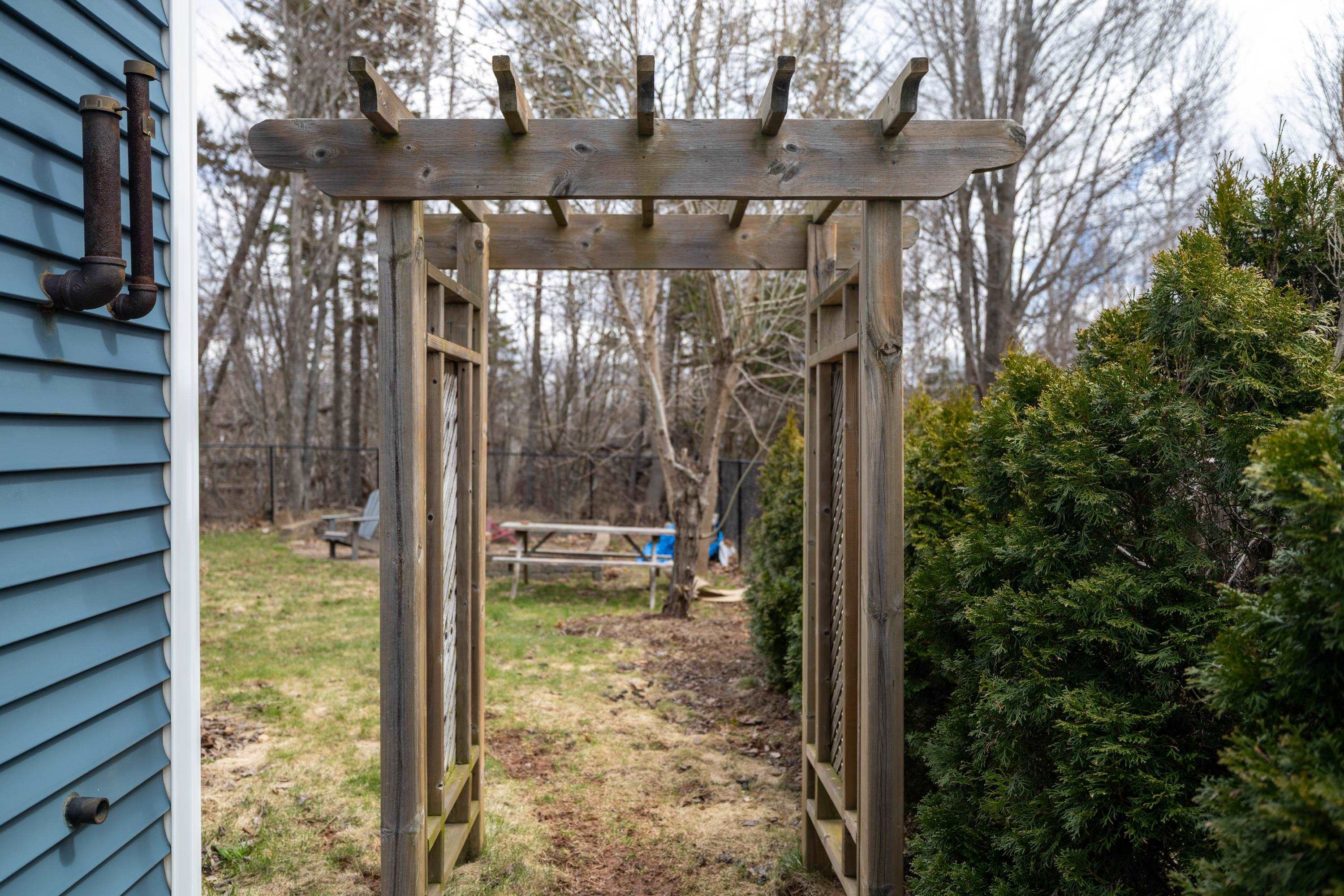 WEST ROYALTY, Prince Edward Island, C1E 2M3, CA, 4 Bedrooms Bedrooms, ,3 BathroomsBathrooms,Residential,For Sale,1875595