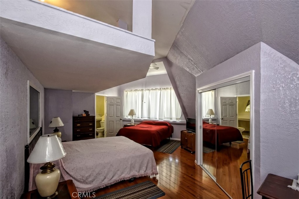 Newberry Springs, California, 92365, United States, 4 Bedrooms Bedrooms, ,6 BathroomsBathrooms,Residential,For Sale,1990195