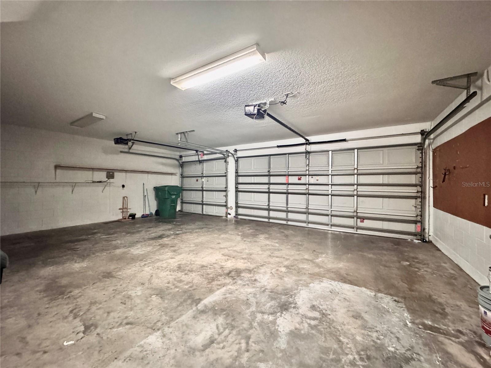 WINTER GARDEN, Florida, 34787, United States, 5 Bedrooms Bedrooms, ,3 BathroomsBathrooms,Residential,For Sale,1974111