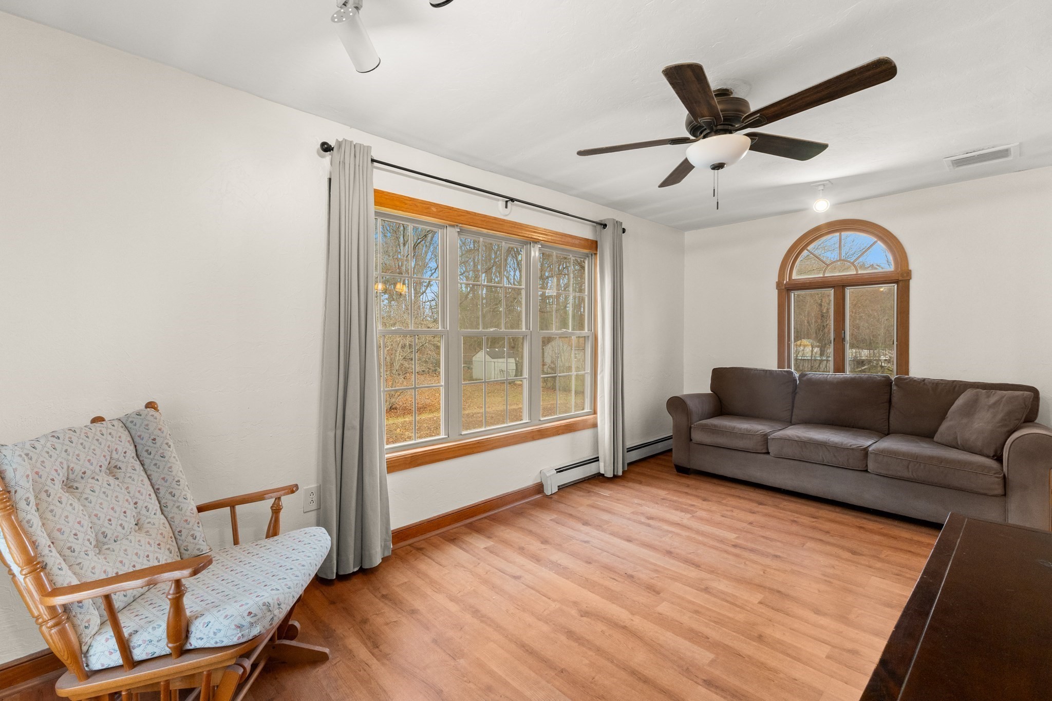 Hanover, Massachusetts, 02339, United States, 3 Bedrooms Bedrooms, ,2 BathroomsBathrooms,Residential,For Sale,2001191