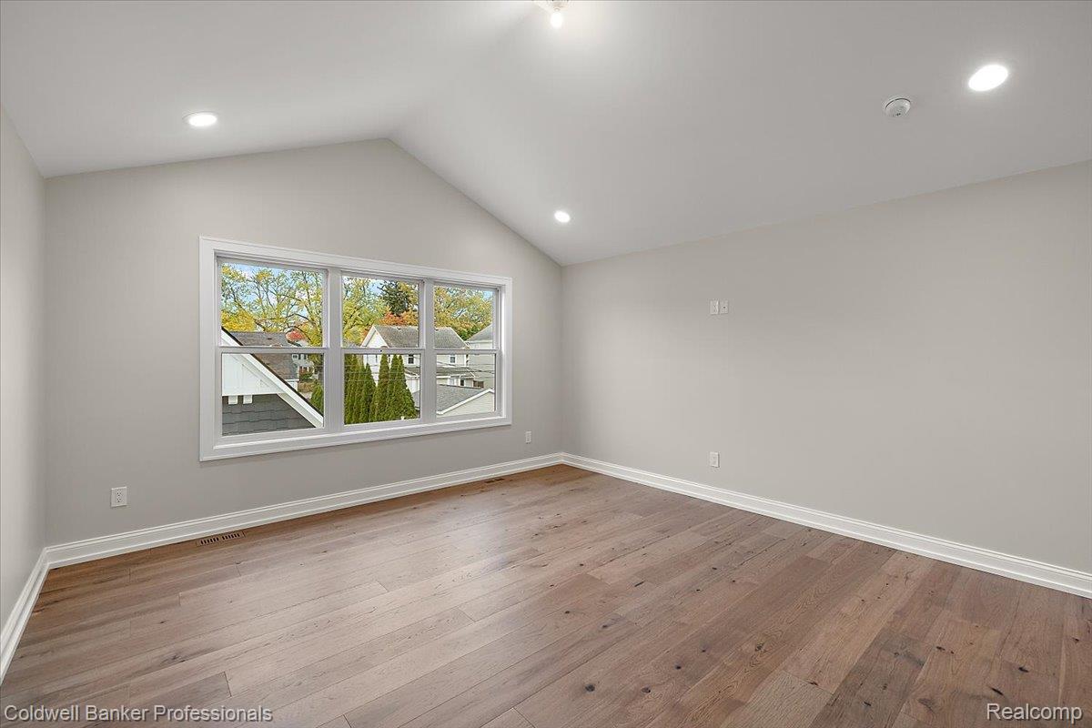 Plymouth, Michigan, 48170, United States, 4 Bedrooms Bedrooms, ,4 BathroomsBathrooms,Residential,For Sale,1986255