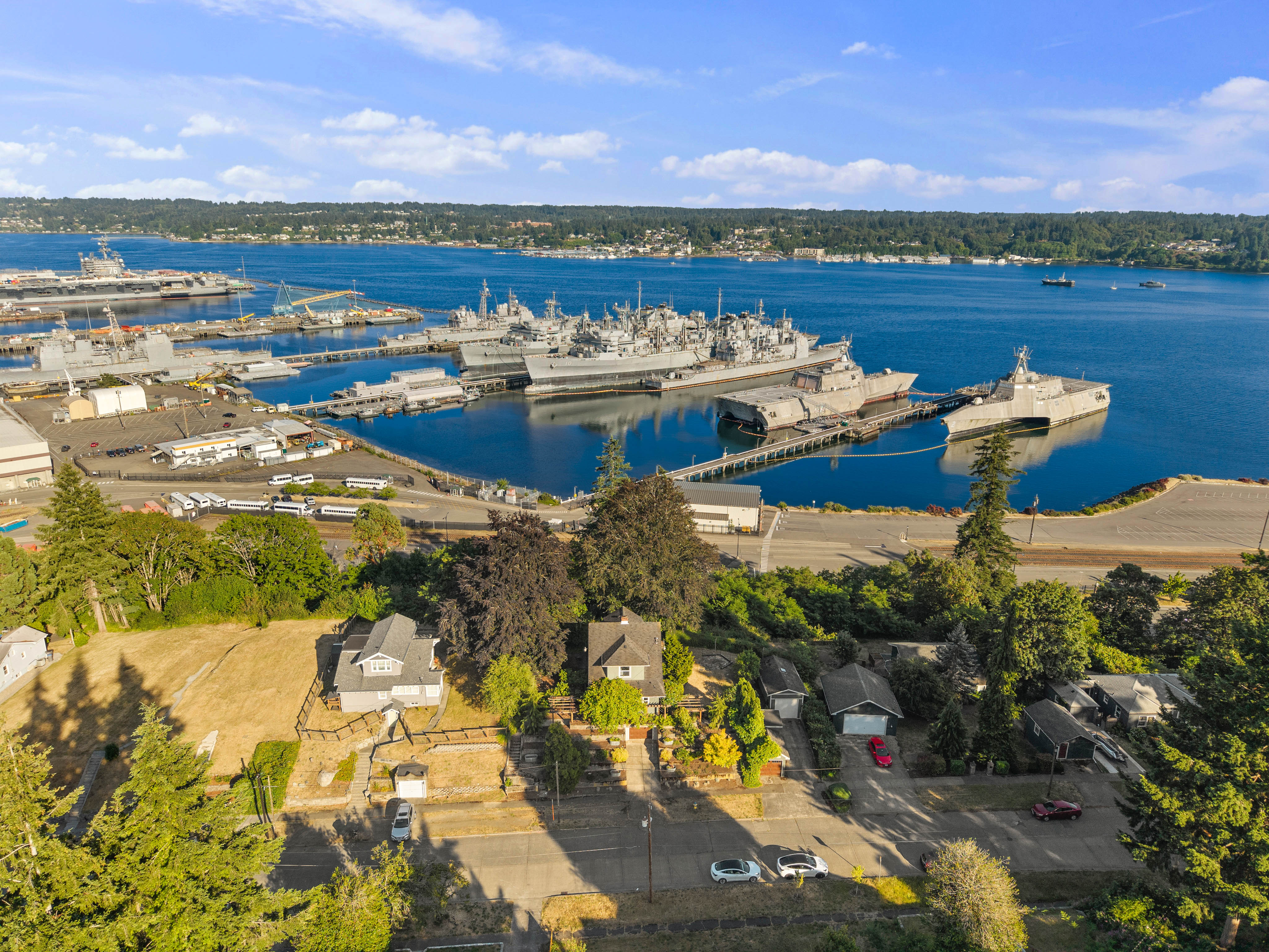  732 S. Summit Ave, Bremerton, WA 98312 - 物件實景