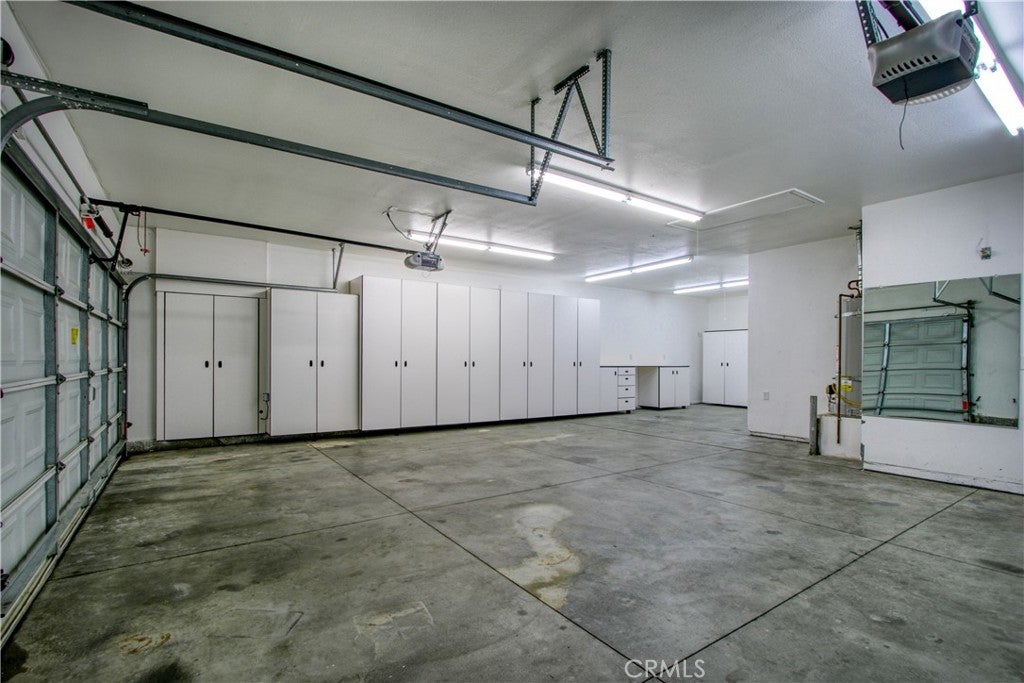 Banning, California, 92220, United States, 4 Bedrooms Bedrooms, ,3 BathroomsBathrooms,Residential,For Sale,1987366