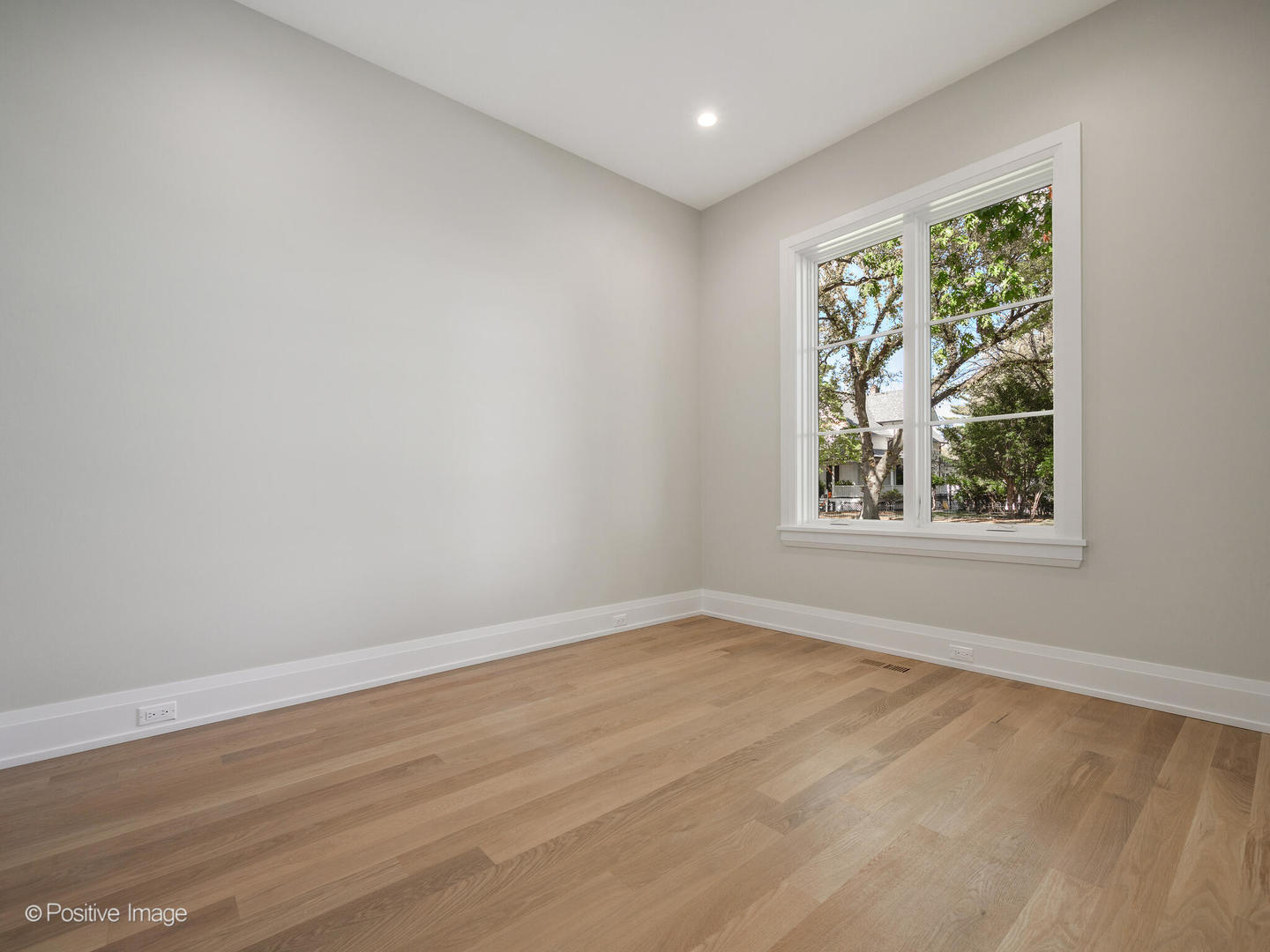 Wilmette, Illinois, 60091, United States, 5 Bedrooms Bedrooms, ,6 BathroomsBathrooms,Residential,For Sale,1987581