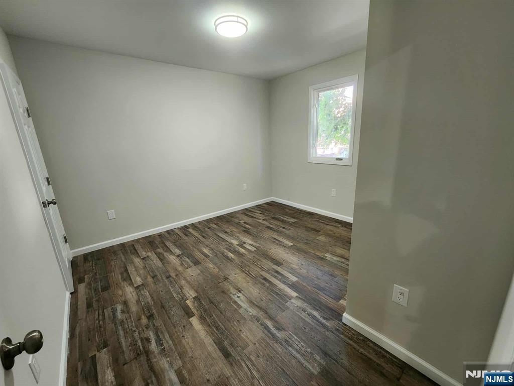 Passaic, New Jersey, 07055, United States, 5 Bedrooms Bedrooms, ,2 BathroomsBathrooms,Residential,For Sale,1975134