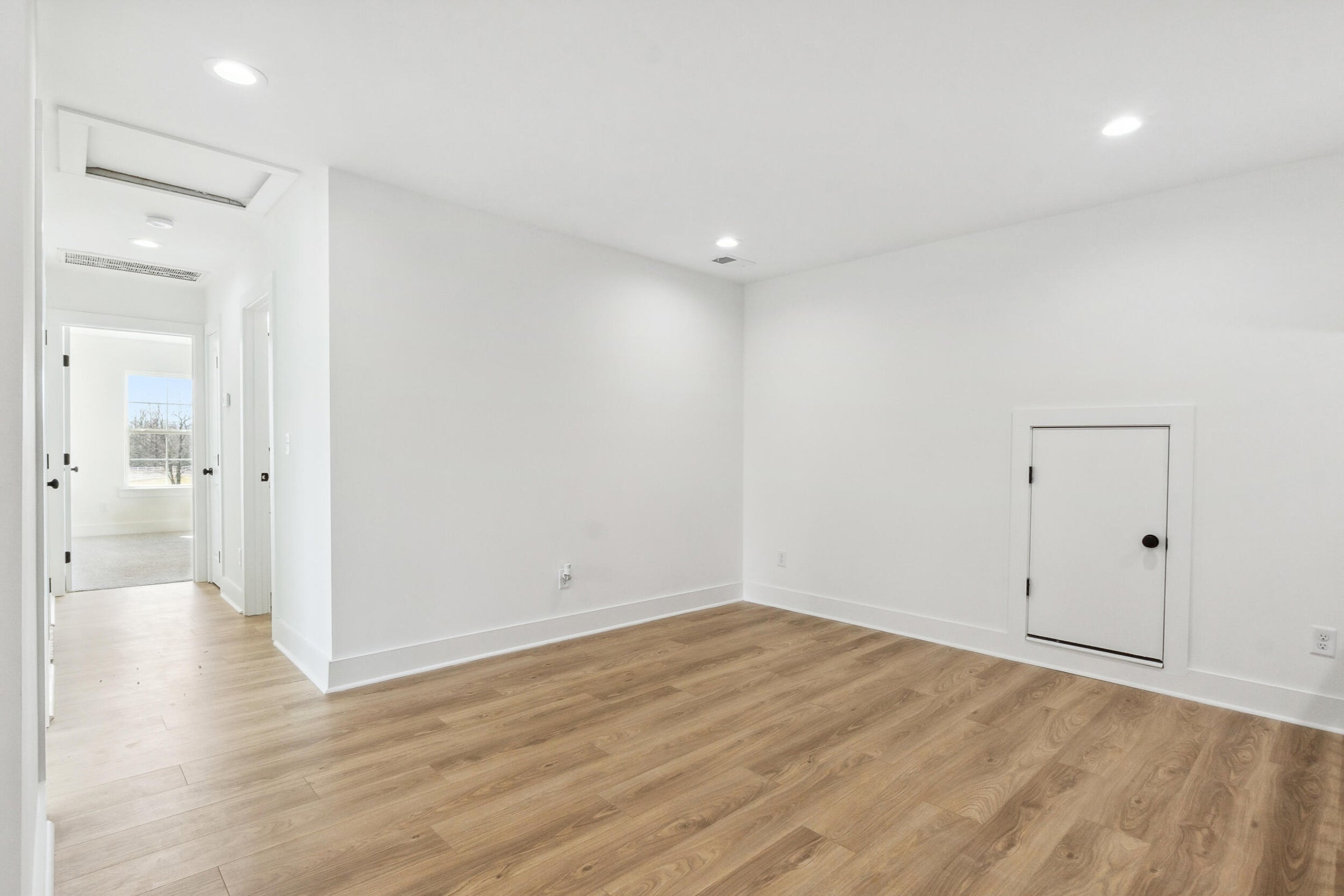 Dunlap, Tennessee, 37327, United States, 4 Bedrooms Bedrooms, ,3 BathroomsBathrooms,Residential,For Sale,1974830