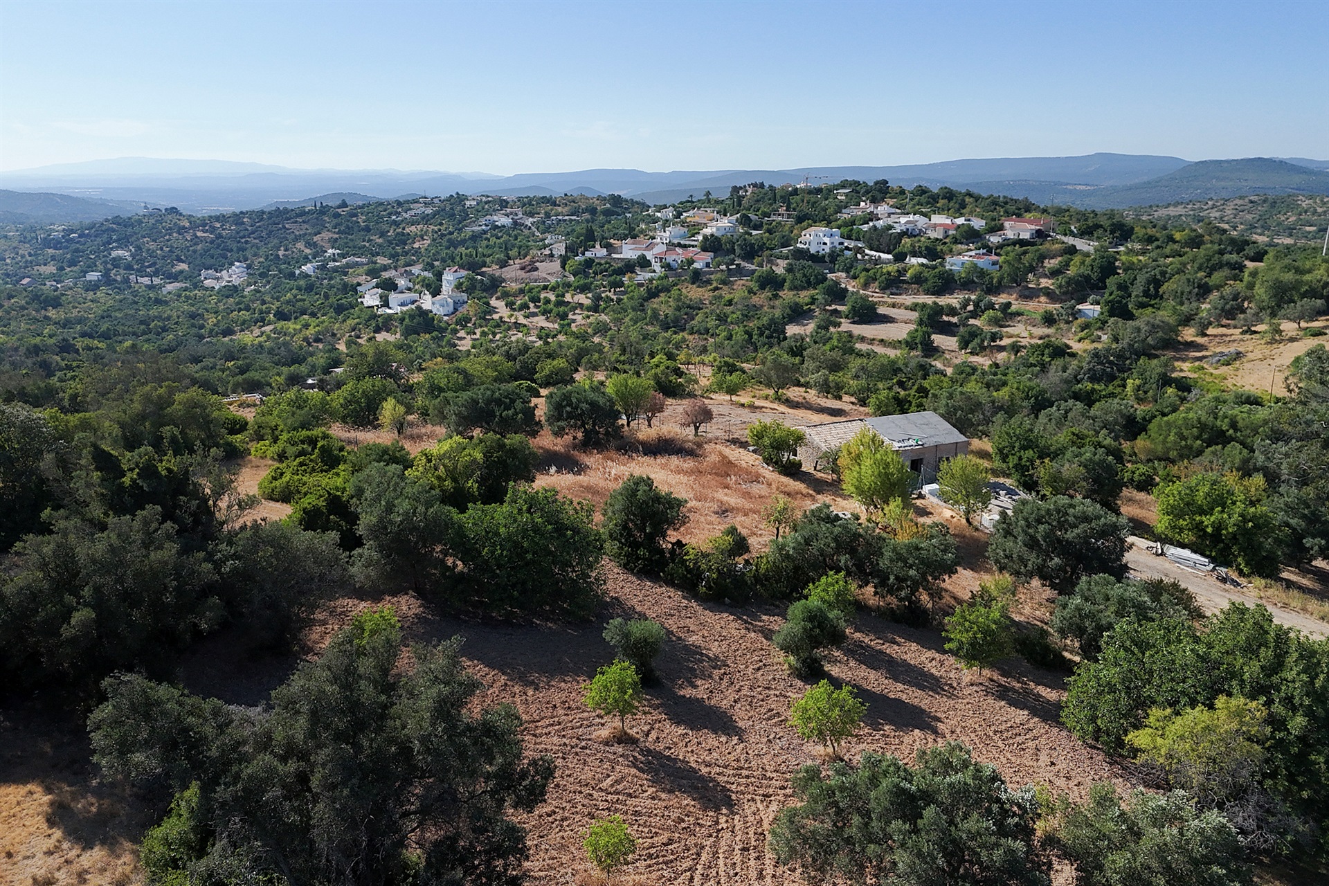  Terreno com ruina for Sale - 物件實景