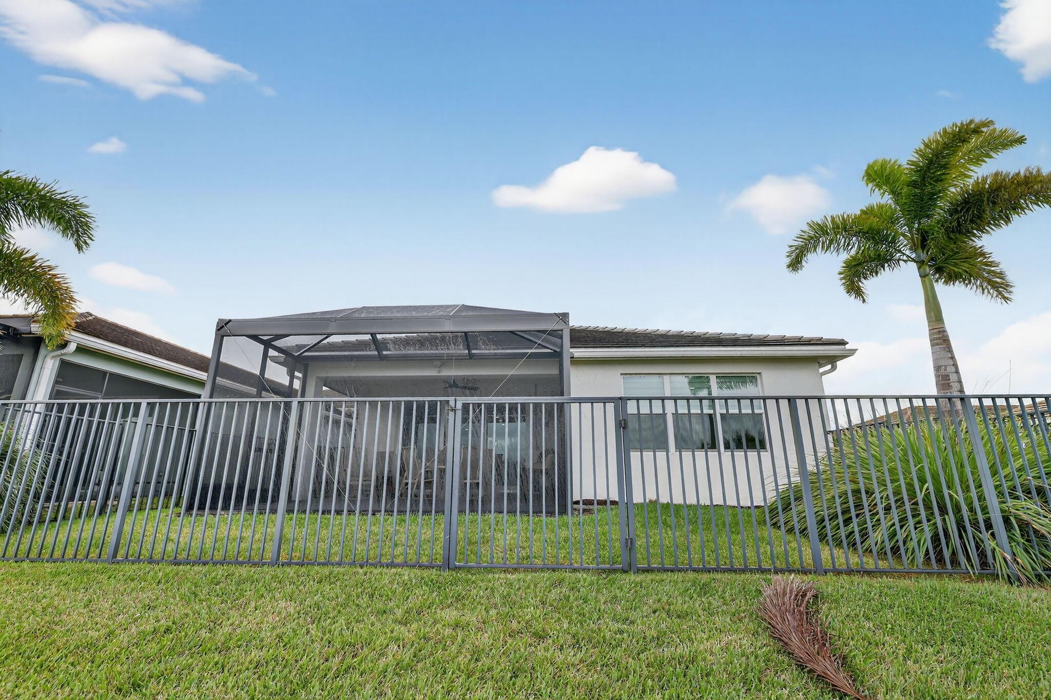 Port St Lucie, Florida, 34987, United States, 2 Bedrooms Bedrooms, ,2 BathroomsBathrooms,Residential,For Sale,1979461