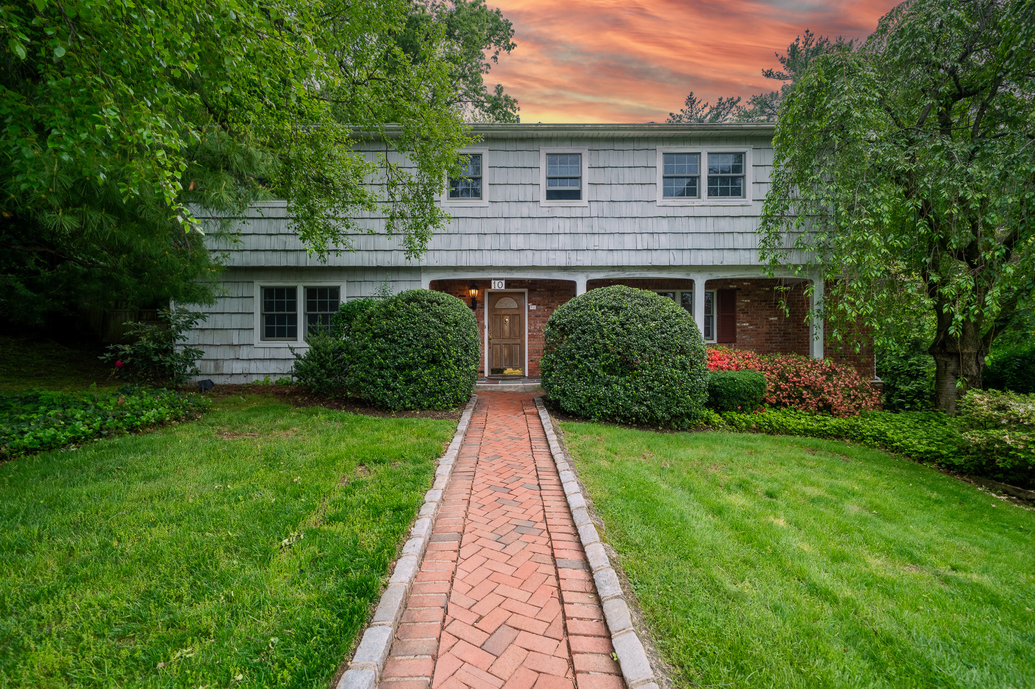10 Hickory Lane,Glen Cove, NY, 11542 