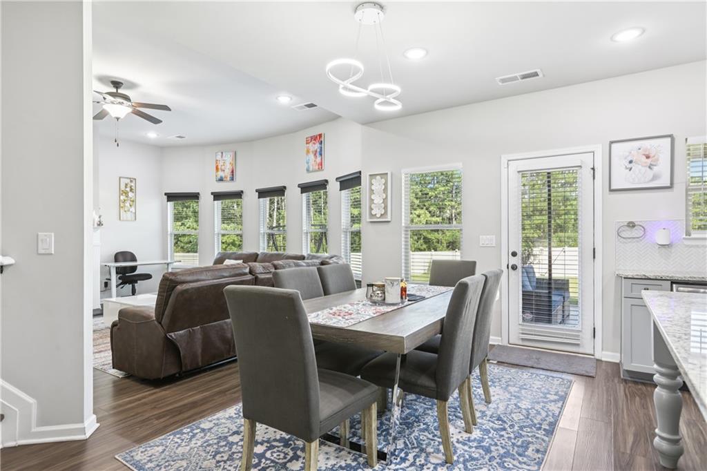 Mcdonough, Georgia, 30252, United States, 5 Bedrooms Bedrooms, ,3 BathroomsBathrooms,Residential,For Sale,1983441