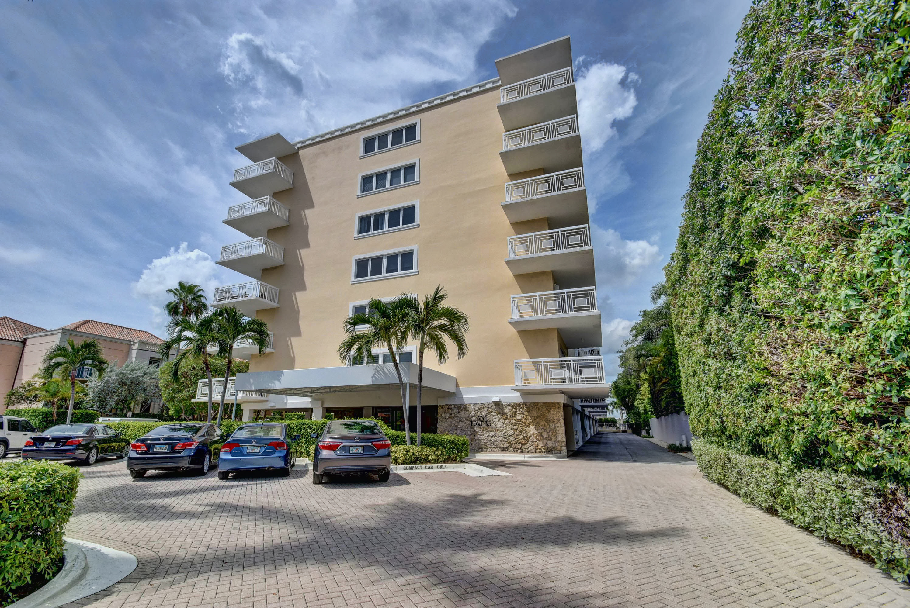  250 Bradley Place 408 - 物件實景