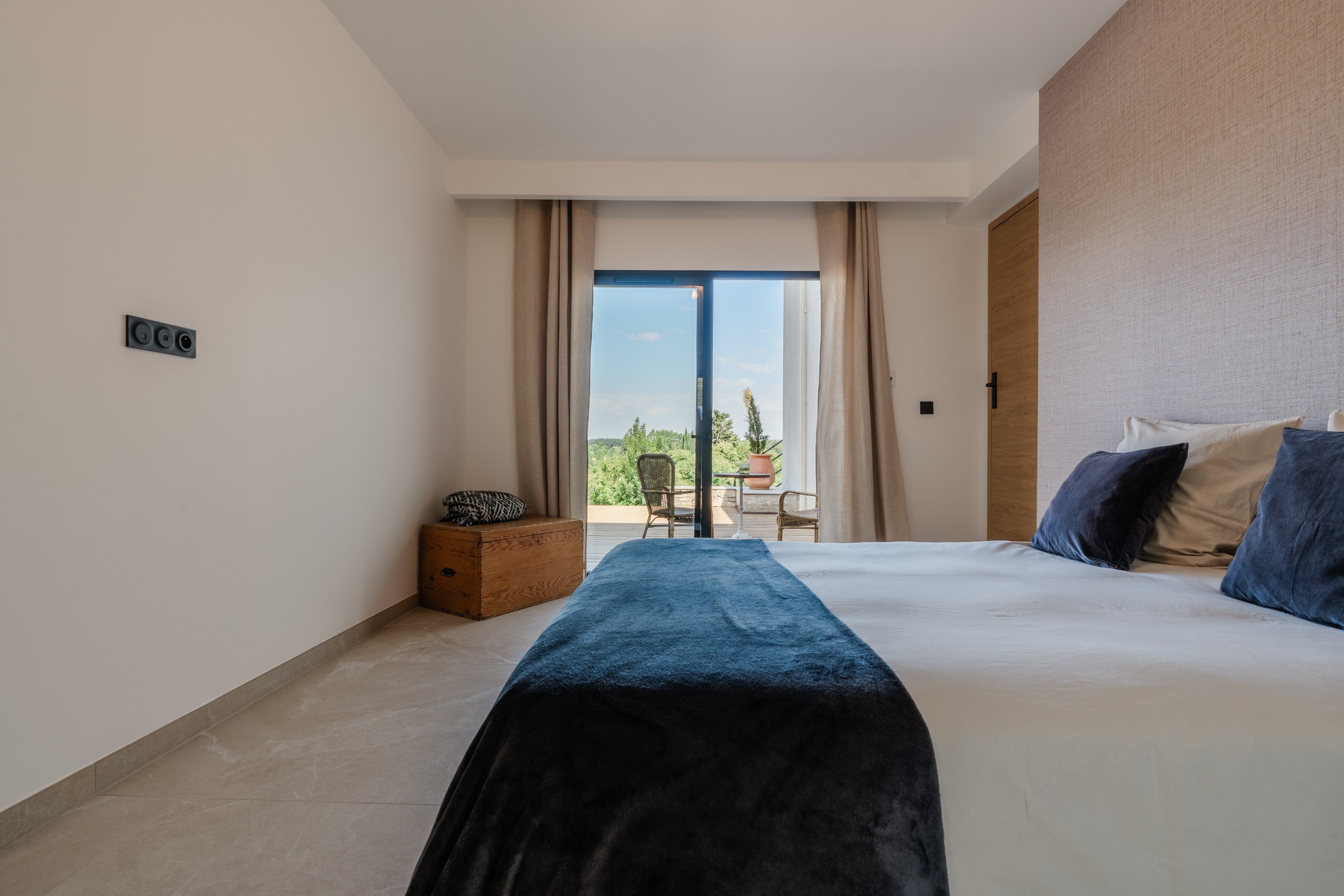  ELEGANT CONTEMPORARY VILLA WITH EXCEPTIONAL VIEWS OF THE Cité de Carcassonne - 物件實景