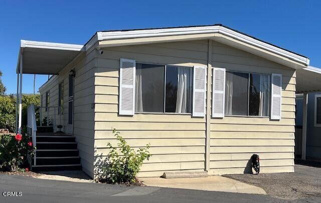 Goleta, California, 93117, United States, 2 Bedrooms Bedrooms, ,2 BathroomsBathrooms,Residential,For Sale,1974221