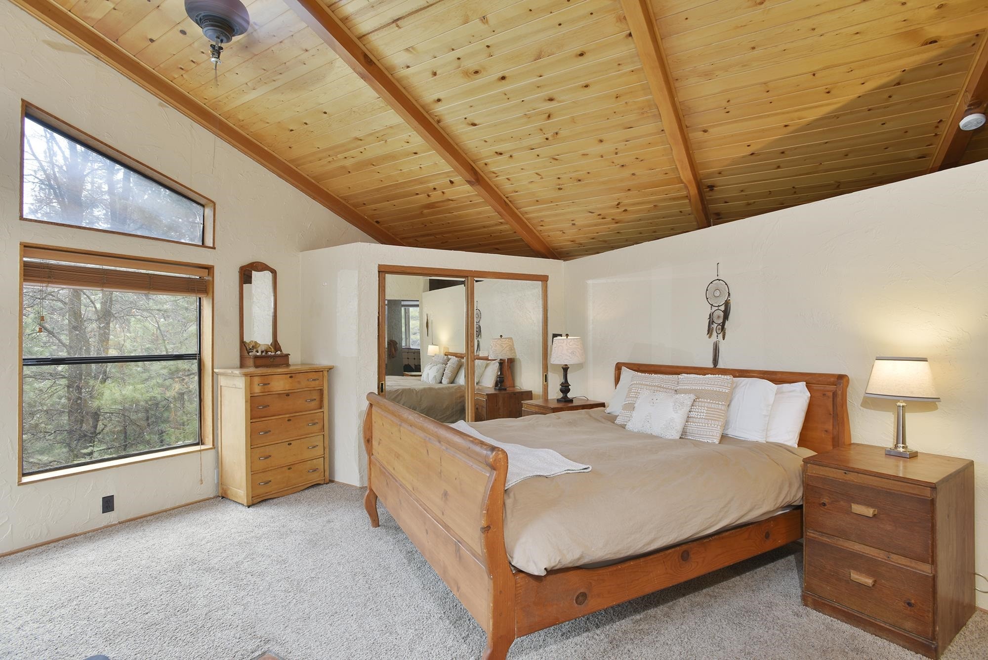 Weed, California, 96094, United States, 2 Bedrooms Bedrooms, ,2 BathroomsBathrooms,Residential,For Sale,1981439