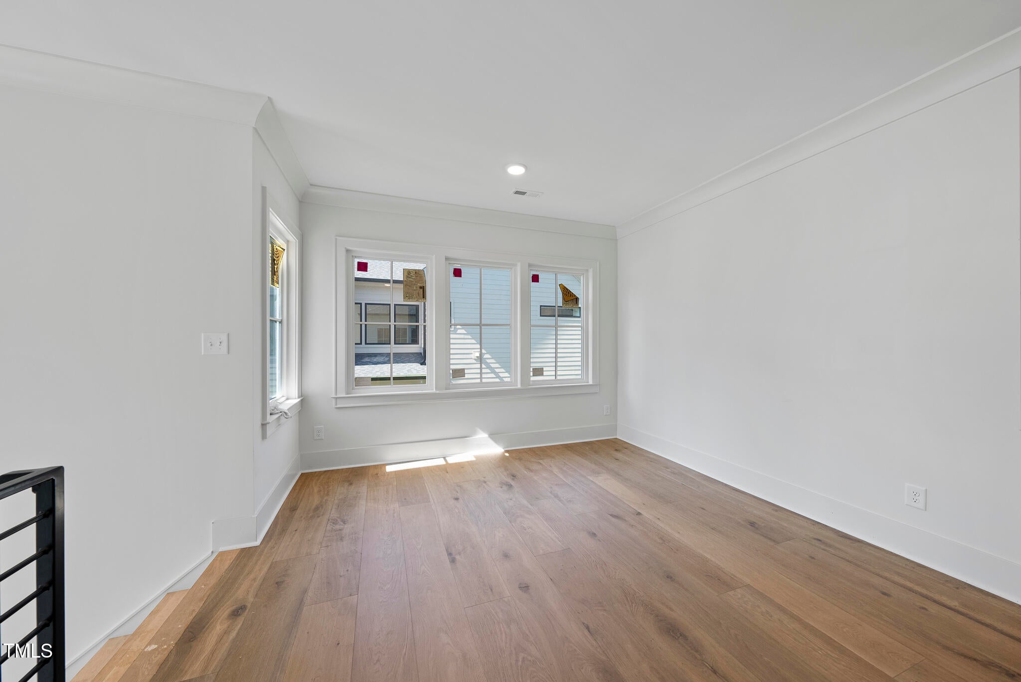 Raleigh, North Carolina, 27607, United States, 5 Bedrooms Bedrooms, ,5 BathroomsBathrooms,Residential,For Sale,1895455