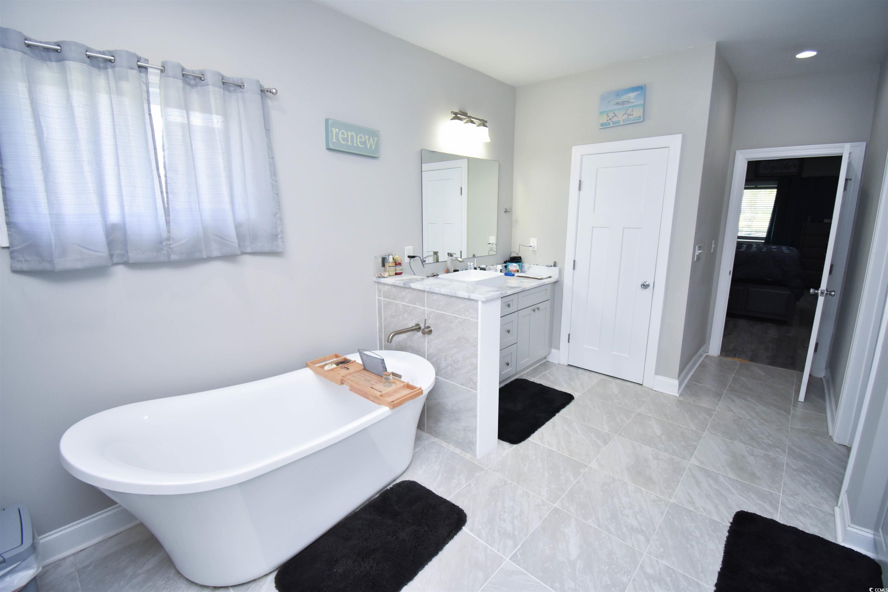 Conway, South Carolina, 29526, United States, 4 Bedrooms Bedrooms, ,3 BathroomsBathrooms,Residential,For Sale,1937960
