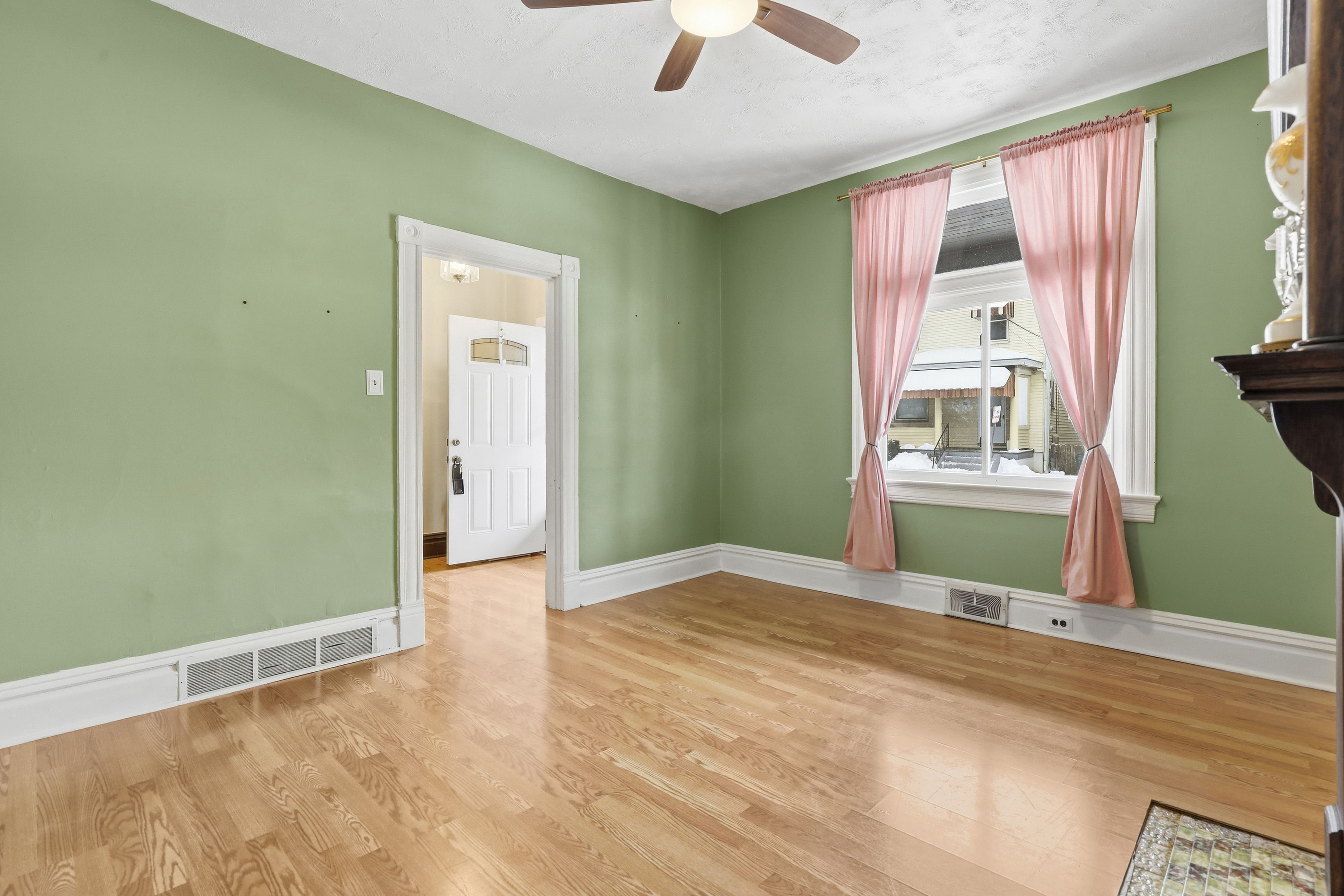  219 Railroad Avenue, Carnegie, PA 15106 - 物件實景