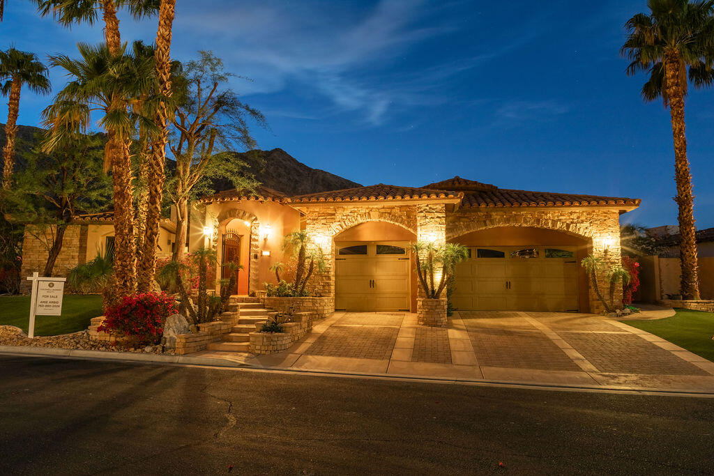 La Quinta, California, 92253, United States, 4 Bedrooms Bedrooms, ,4 BathroomsBathrooms,Residential,For Sale,1992034