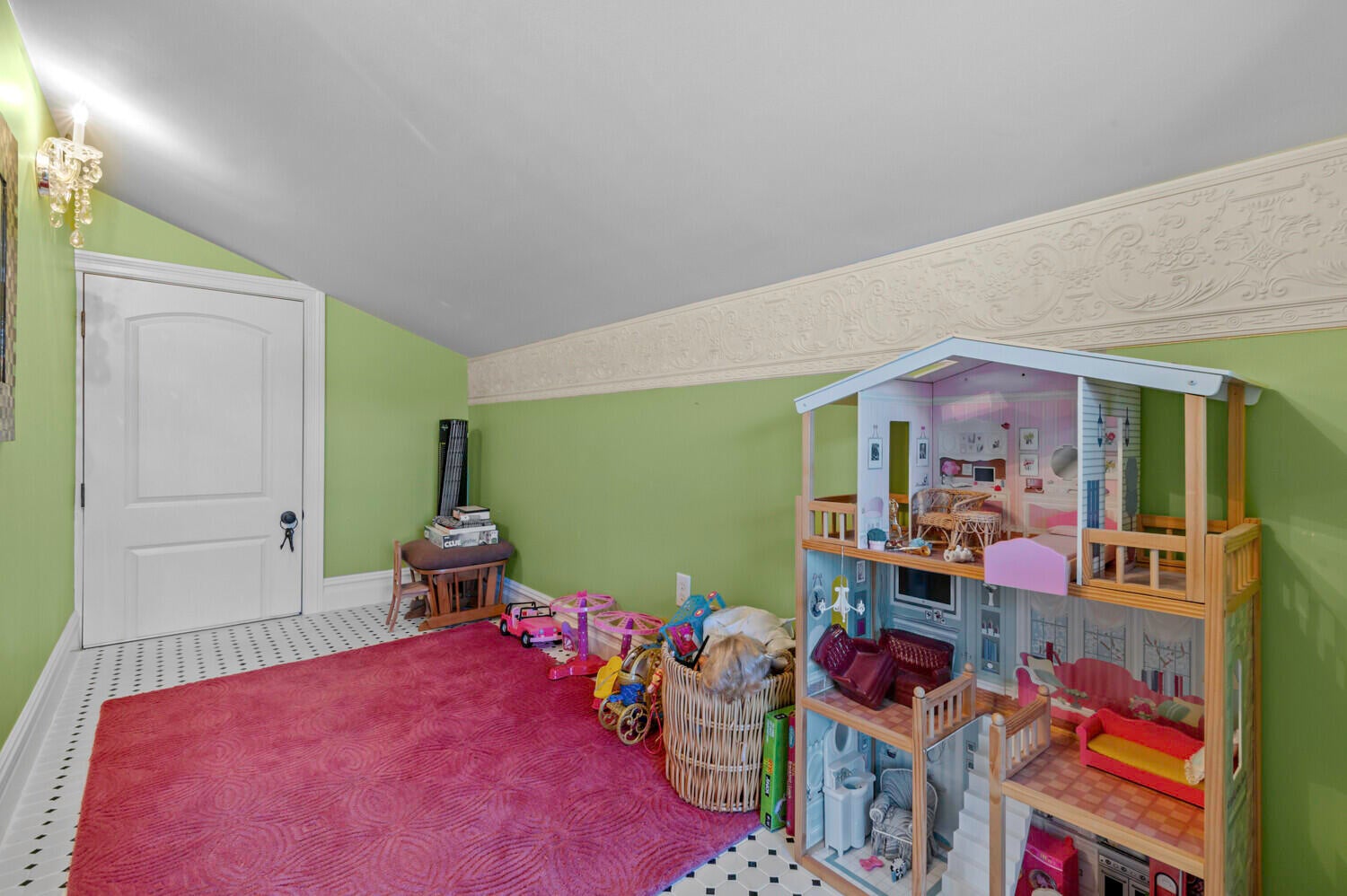 Northville, Michigan, 48167, United States, 4 Bedrooms Bedrooms, ,7 BathroomsBathrooms,Residential,For Sale,1991928