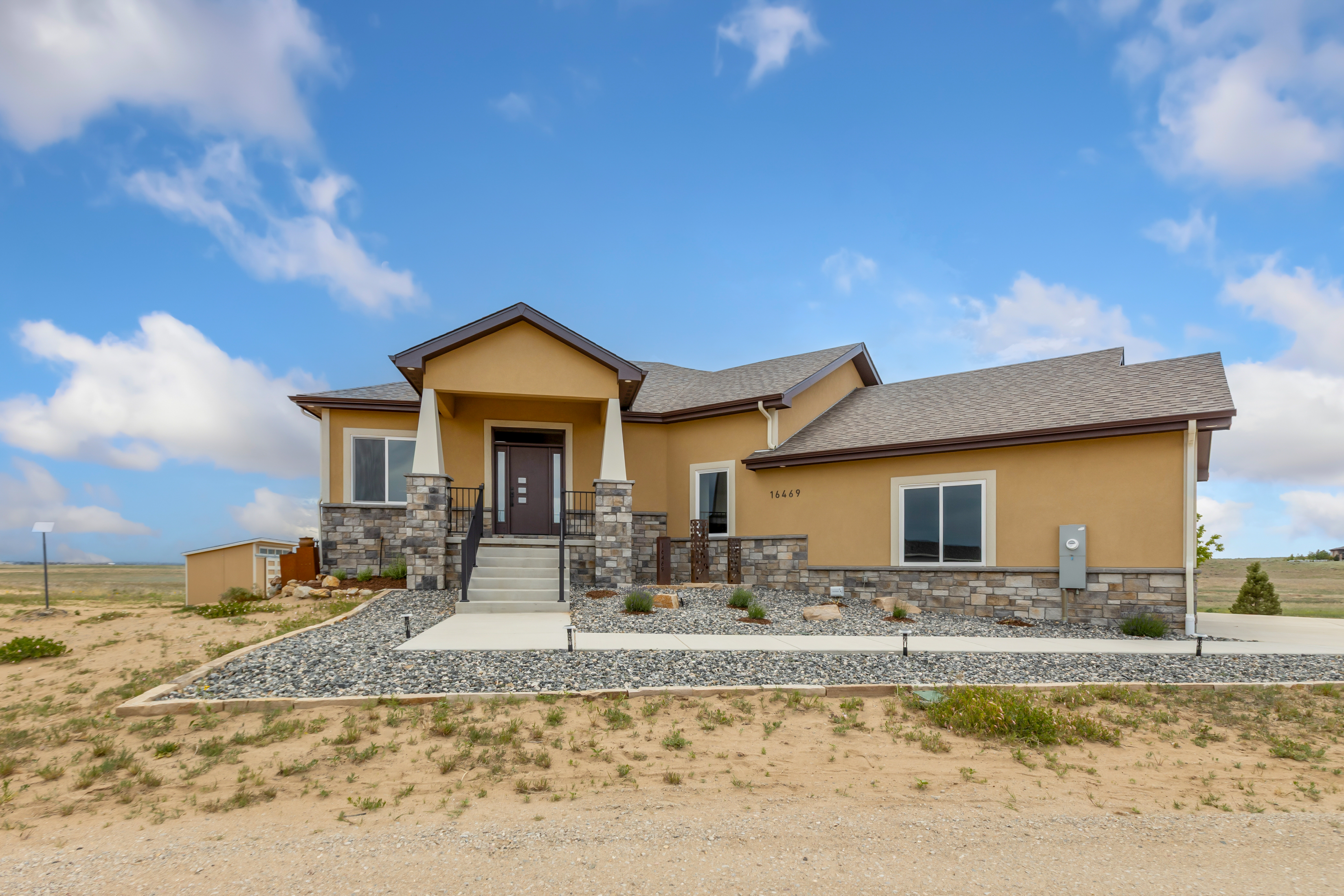  Custom-Built Home in the Highly Sought-After Pelican Lake Ranch Community - 物件實景