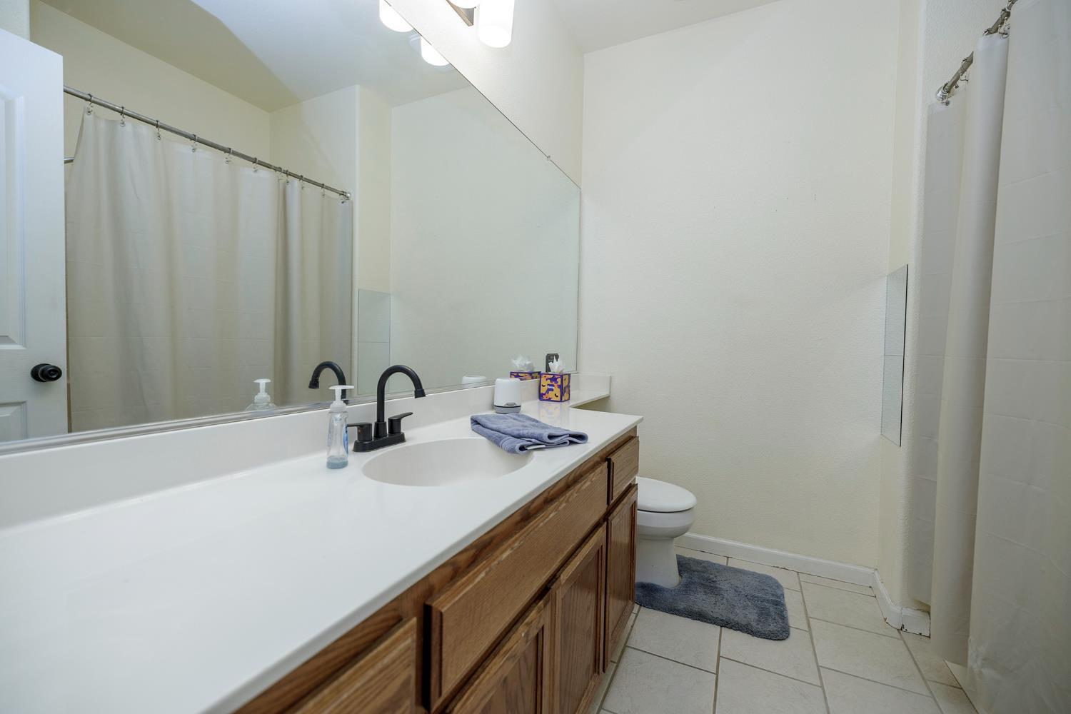 Hickman, California, 95323, United States, 4 Bedrooms Bedrooms, ,2 BathroomsBathrooms,Residential,For Sale,1914069